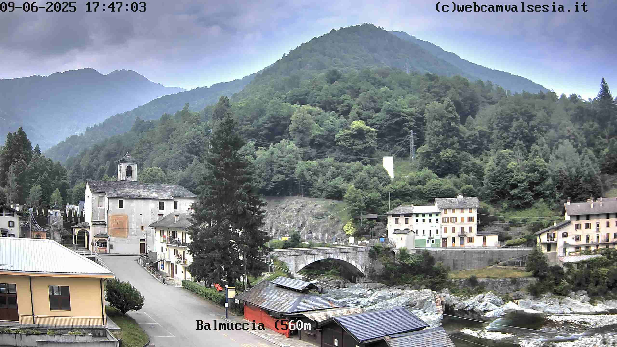 immagine della webcam nei dintorni di Boccioleto: webcam Balmuccia
