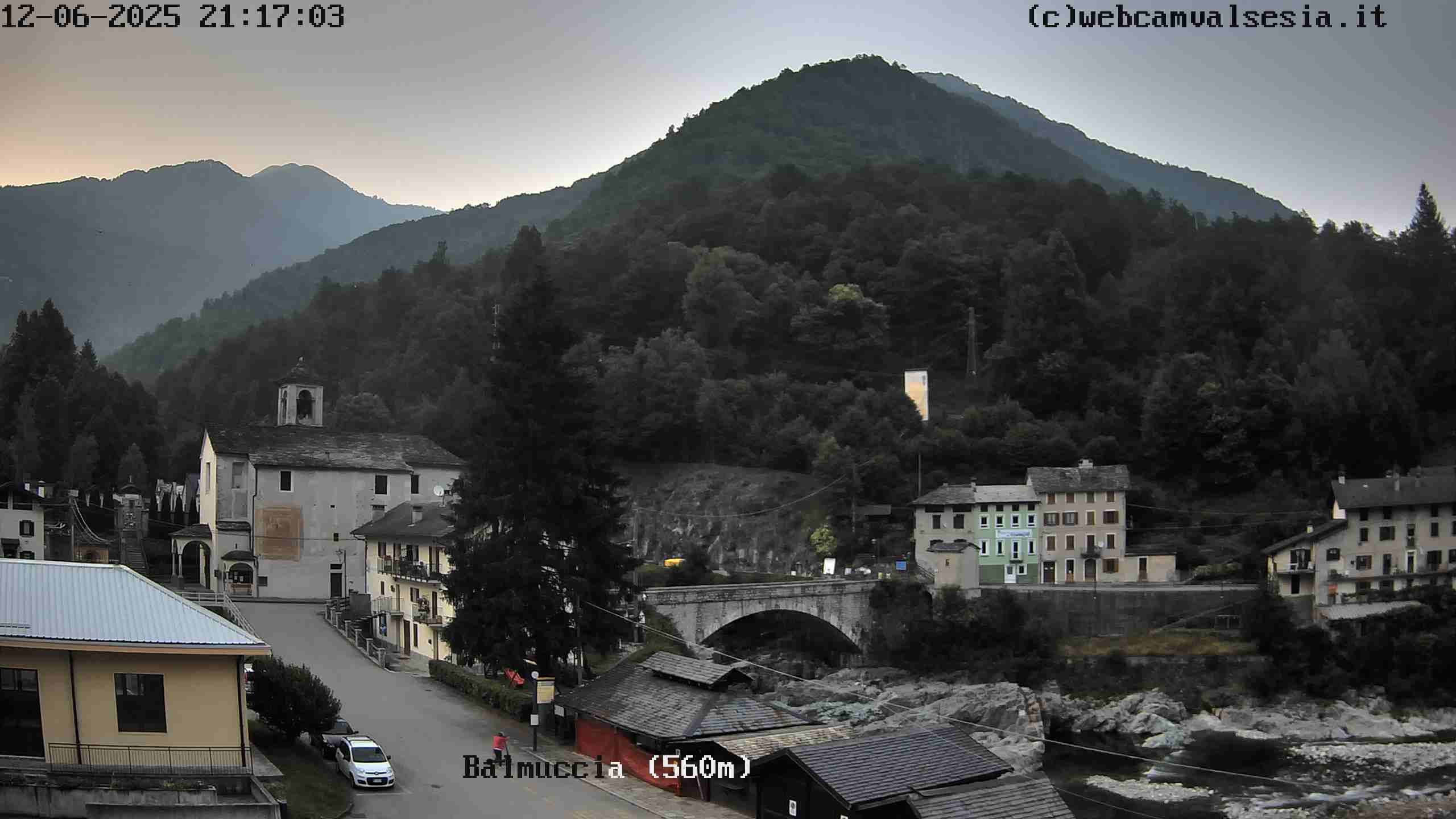 immagine della webcam nei dintorni di Fobello: webcam Balmuccia