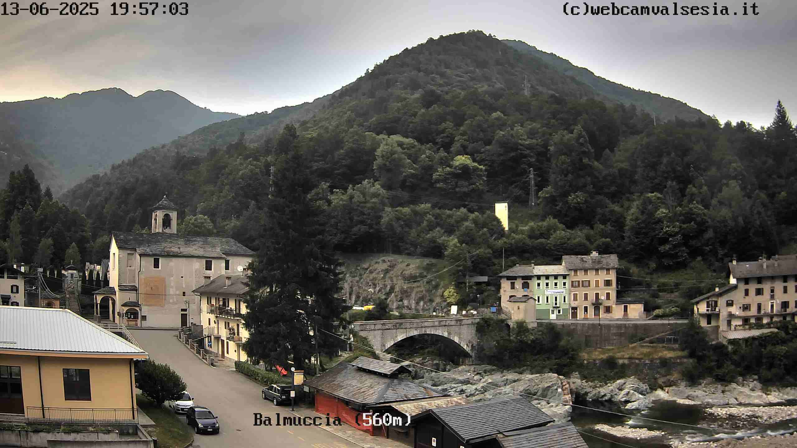 immagine della webcam nei dintorni di Bielmonte: webcam Balmuccia