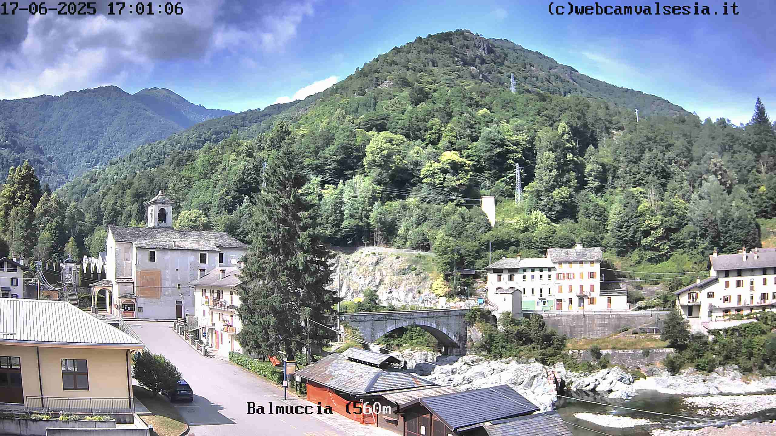 immagine della webcam nei dintorni di Quarona: webcam Balmuccia