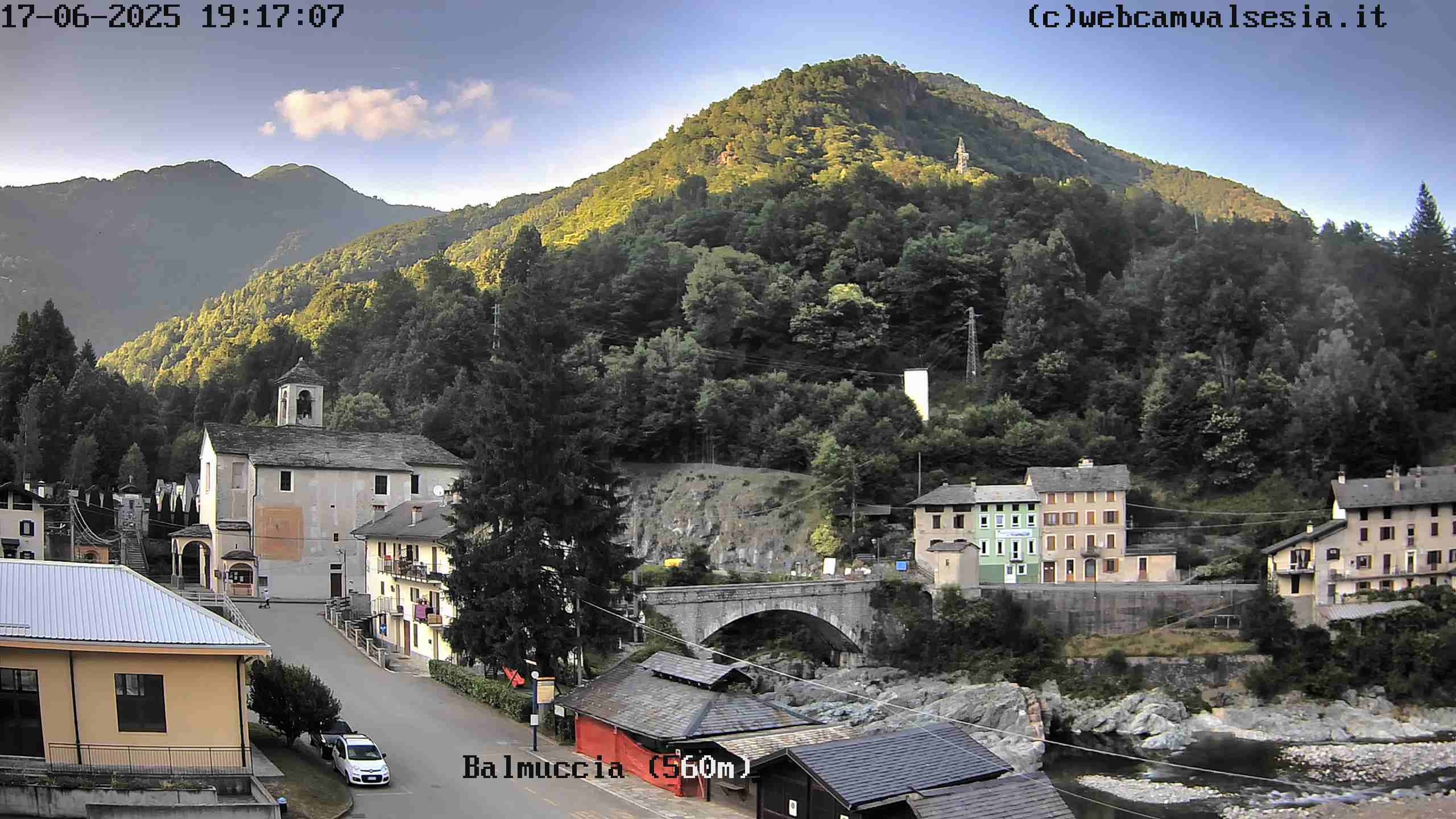 immagine della webcam nei dintorni di Boccioleto: webcam Balmuccia