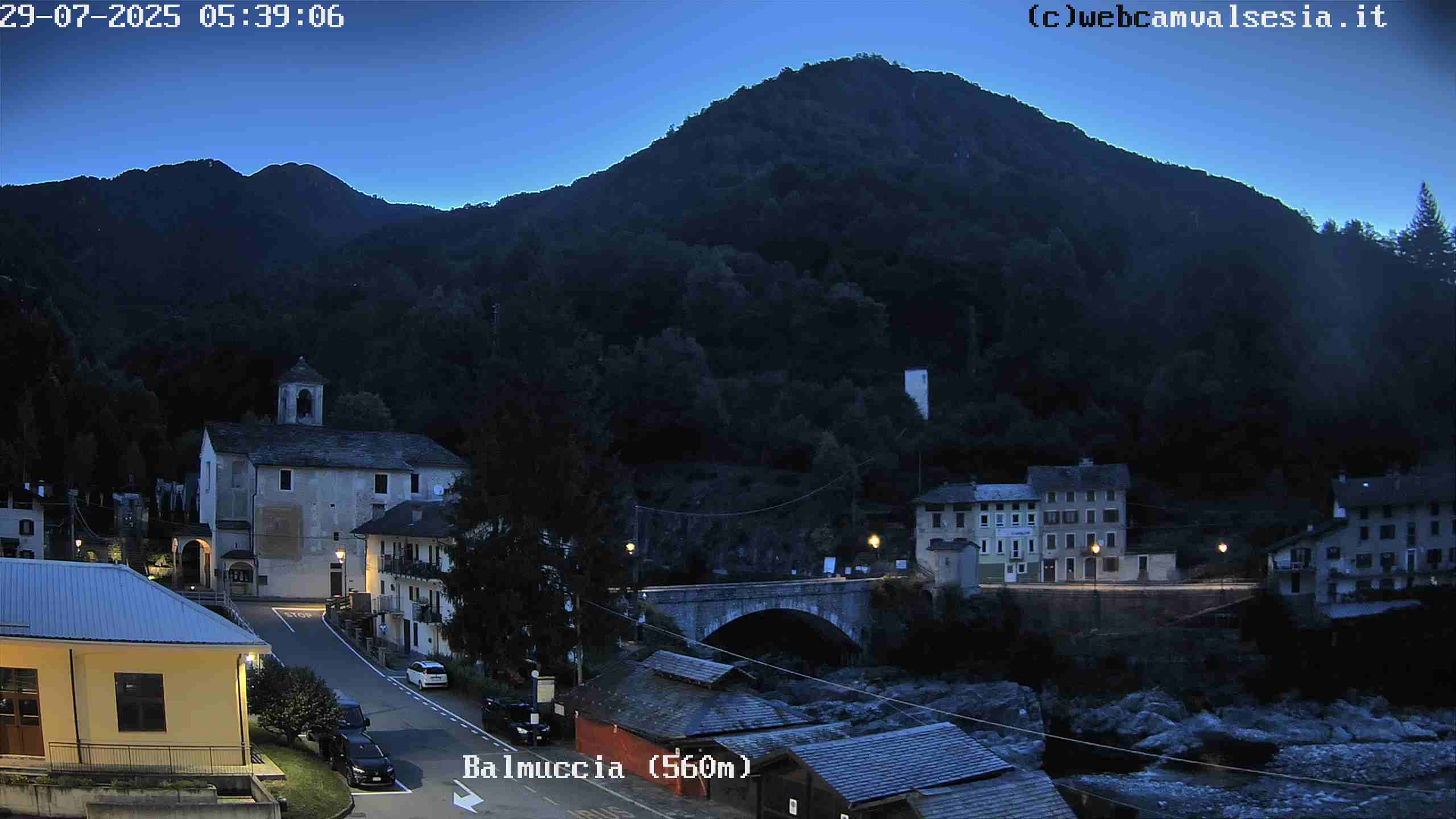 immagine della webcam nei dintorni di Pianalunga: webcam Balmuccia