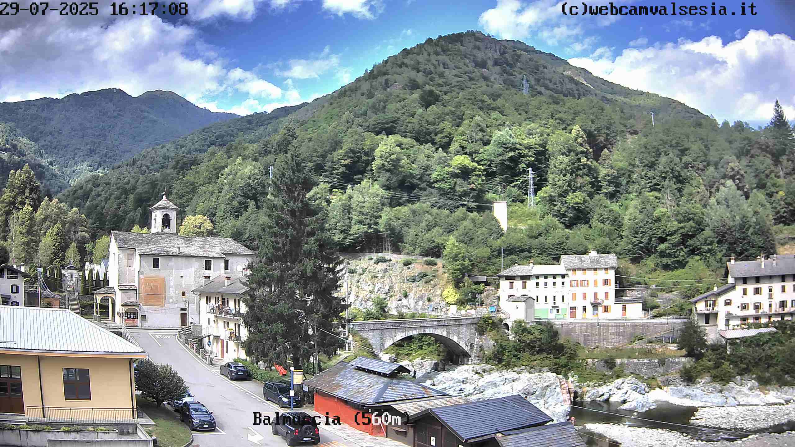 immagine della webcam nei dintorni di Bielmonte: webcam Balmuccia