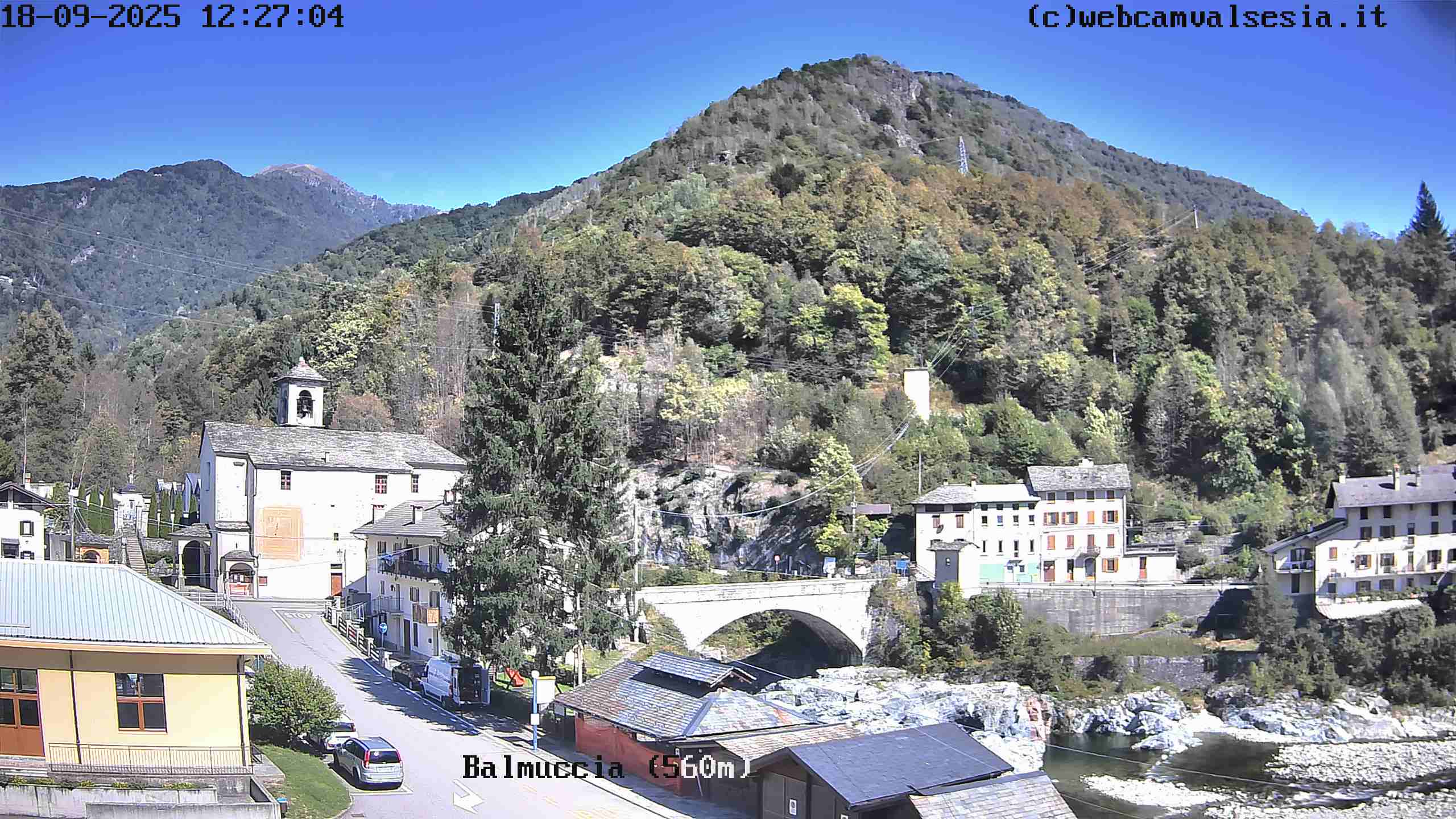 immagine della webcam nei dintorni di Rifugio Boffalora Ticino: webcam Balmuccia