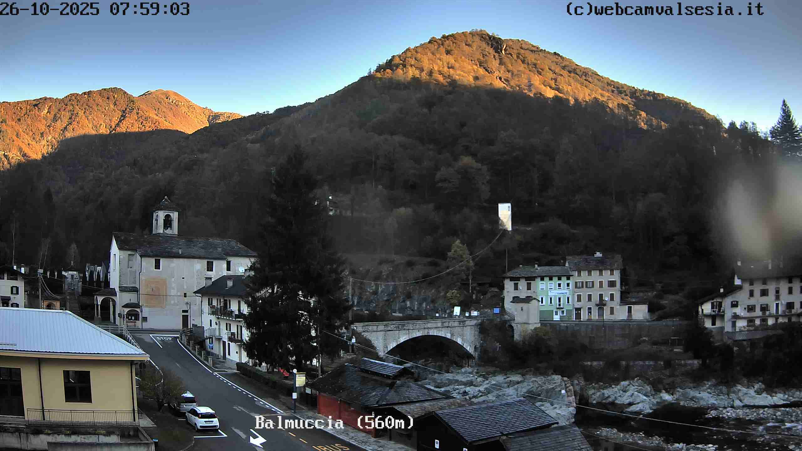immagine della webcam nei dintorni di Carcoforo: webcam Balmuccia