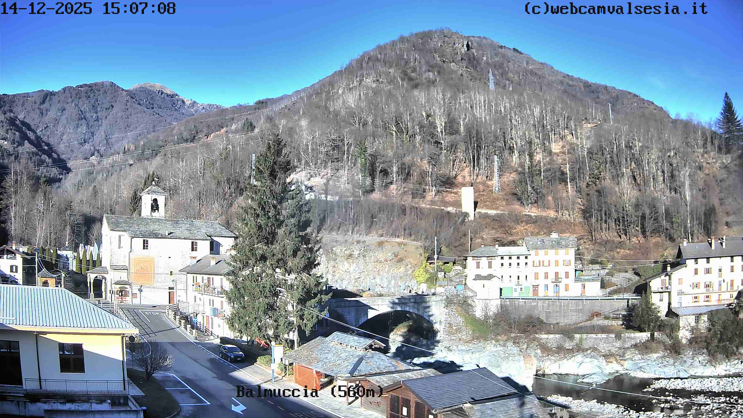immagine della webcam nei dintorni di Alagna Valsesia: webcam Balmuccia