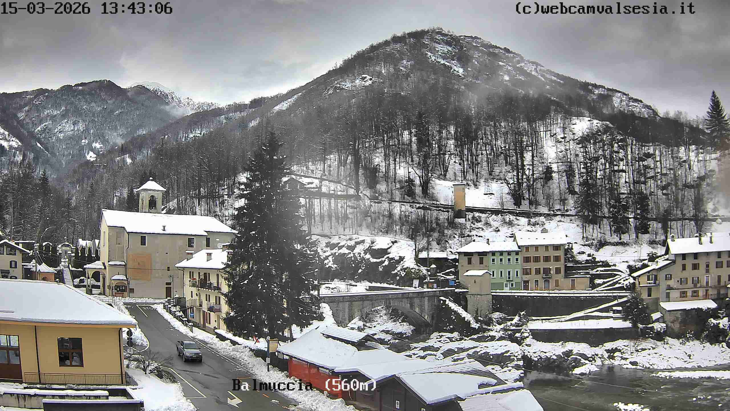 immagine della webcam nei dintorni di Bielmonte: webcam Balmuccia