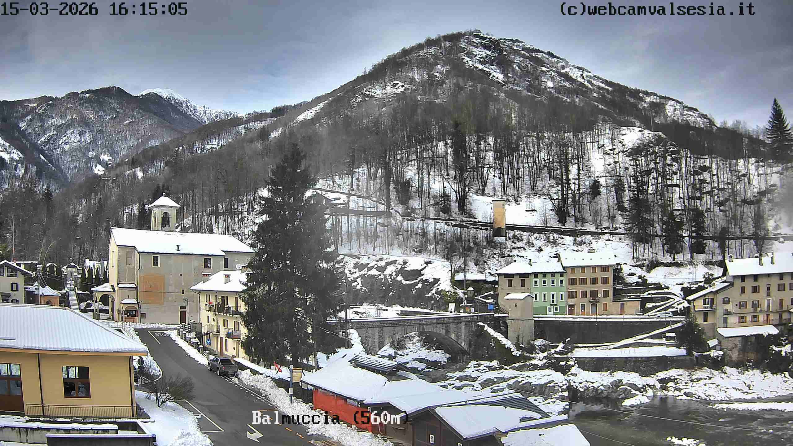 immagine della webcam nei dintorni di Riva Valdobbia: webcam Balmuccia