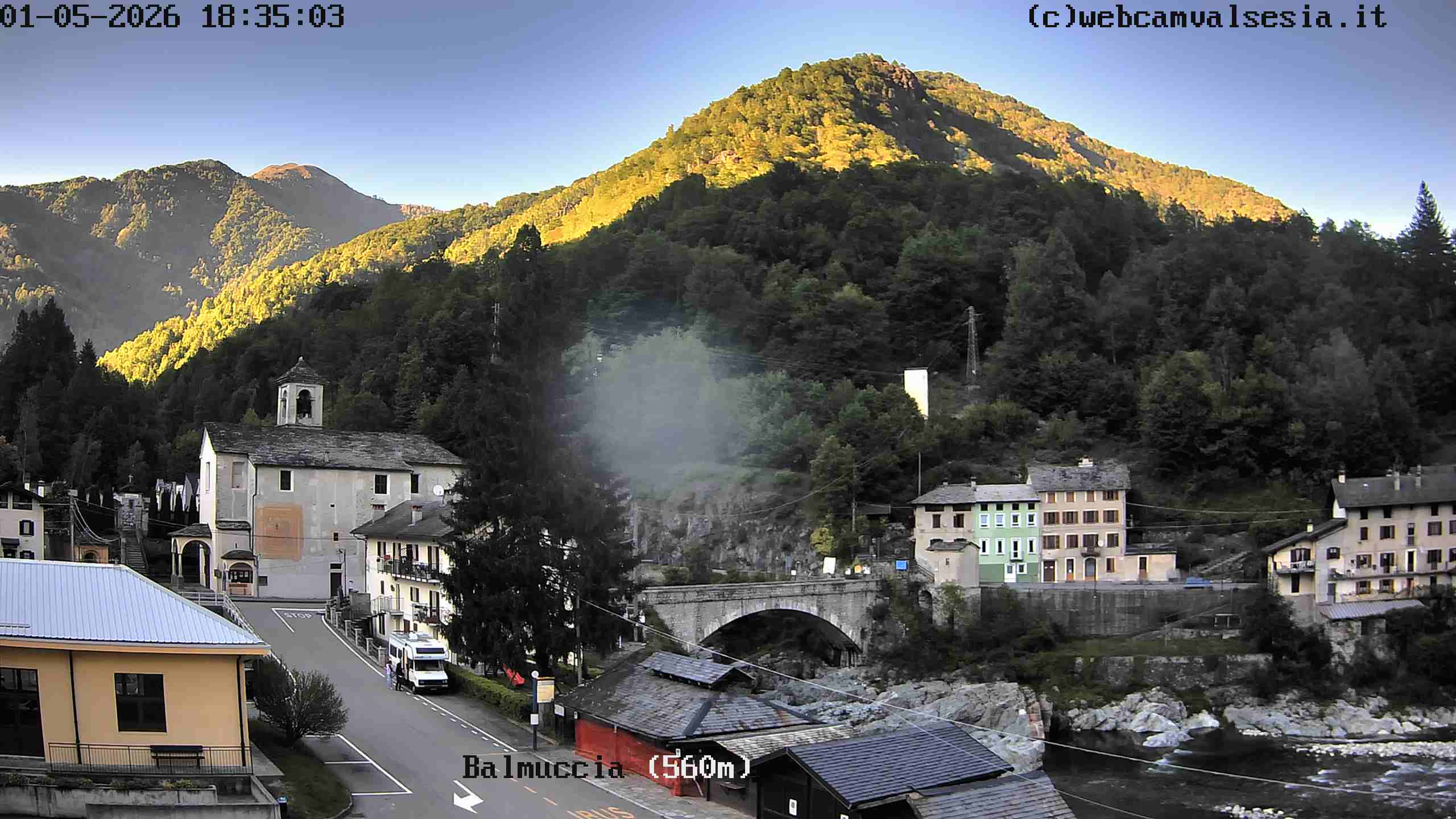 immagine della webcam nei dintorni di Bielmonte: webcam Balmuccia