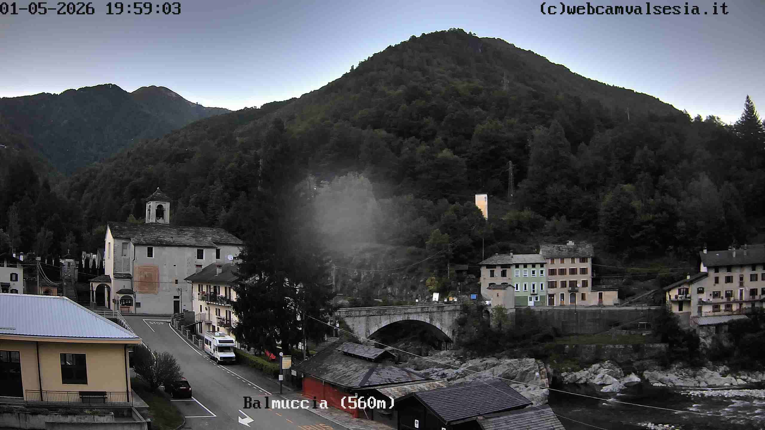 immagine della webcam nei dintorni di Fobello: webcam Balmuccia