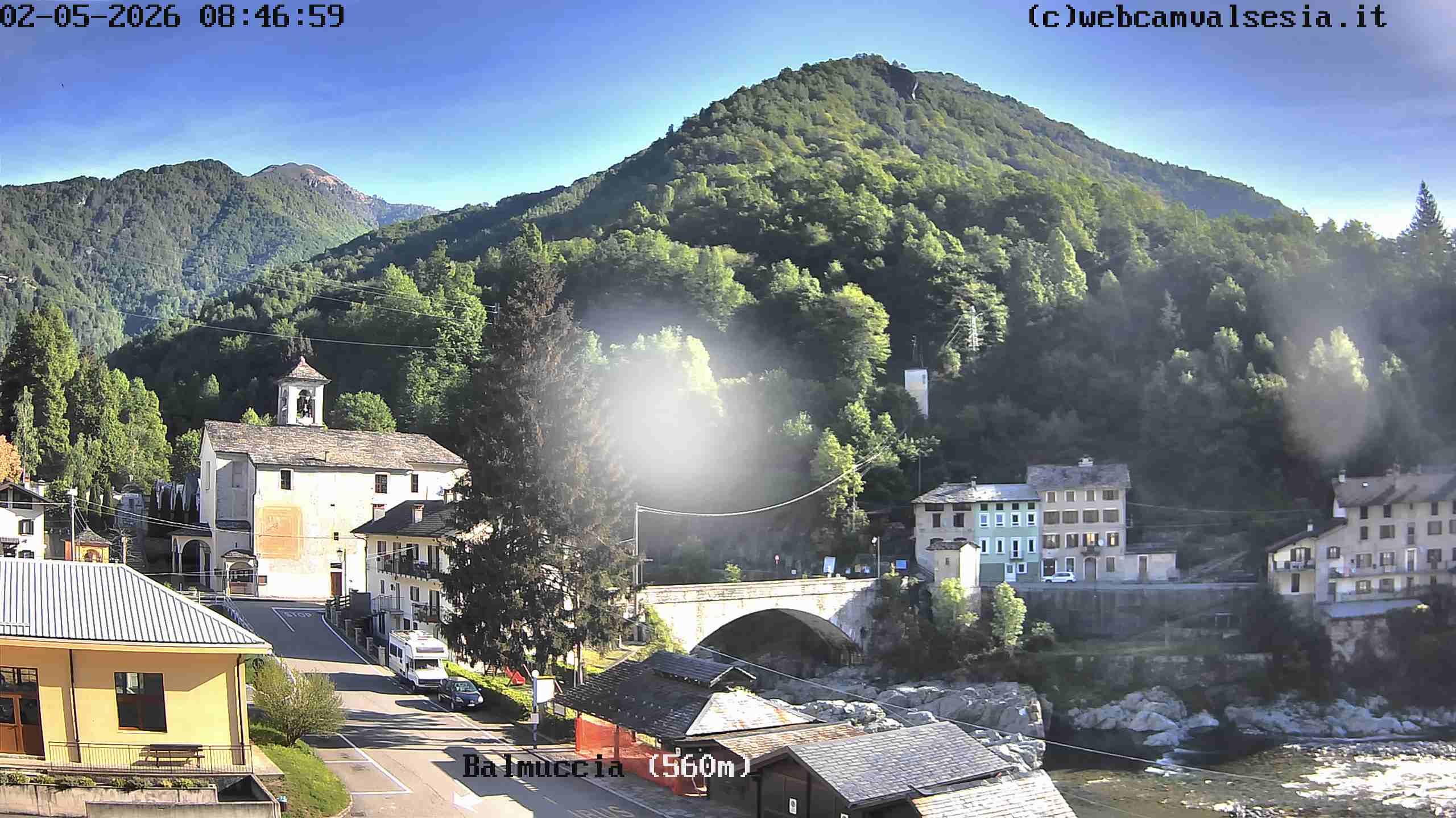 immagine della webcam nei dintorni di Varallo: webcam Balmuccia