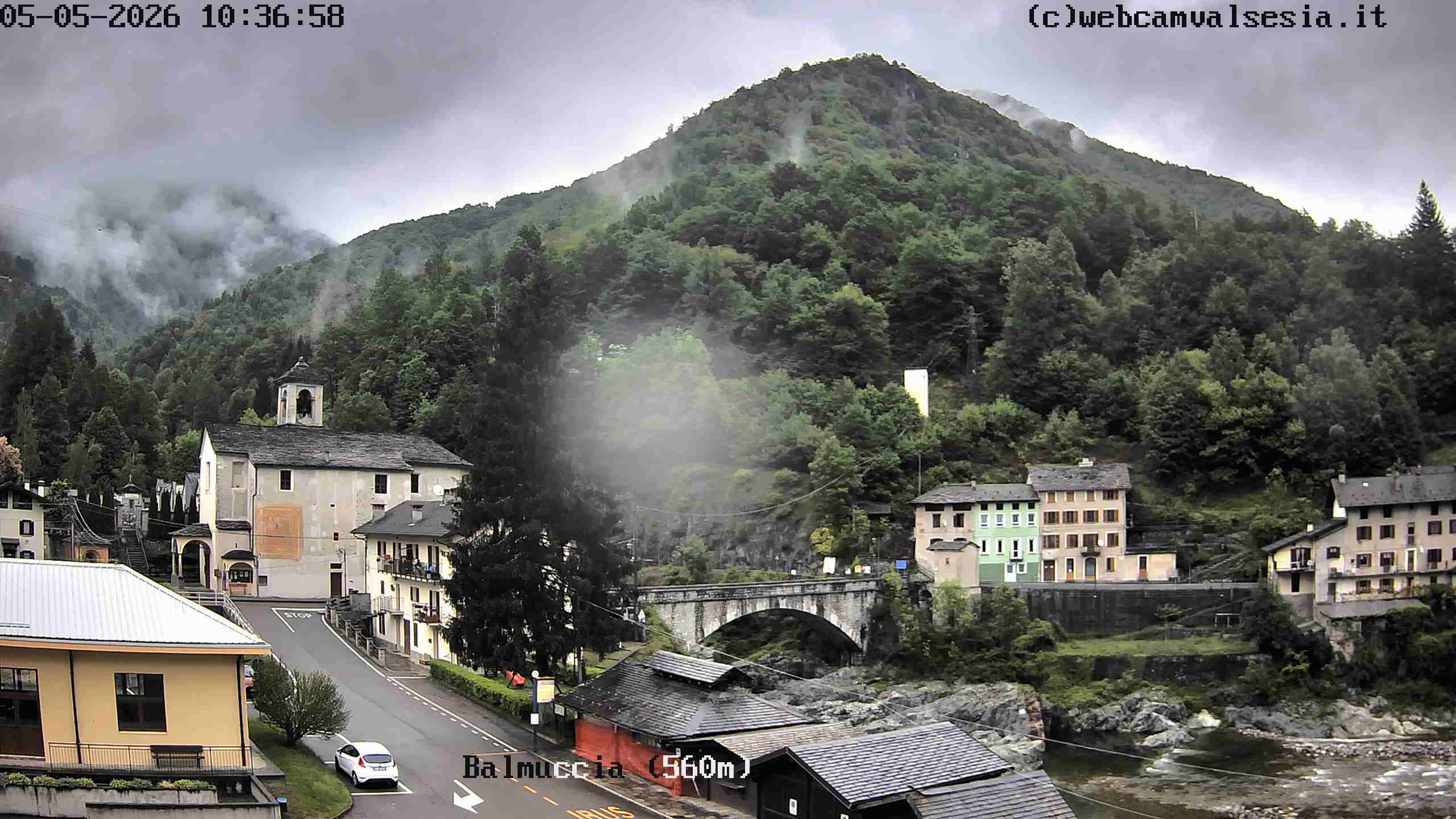 immagine della webcam nei dintorni di Alagna Valsesia: webcam Balmuccia