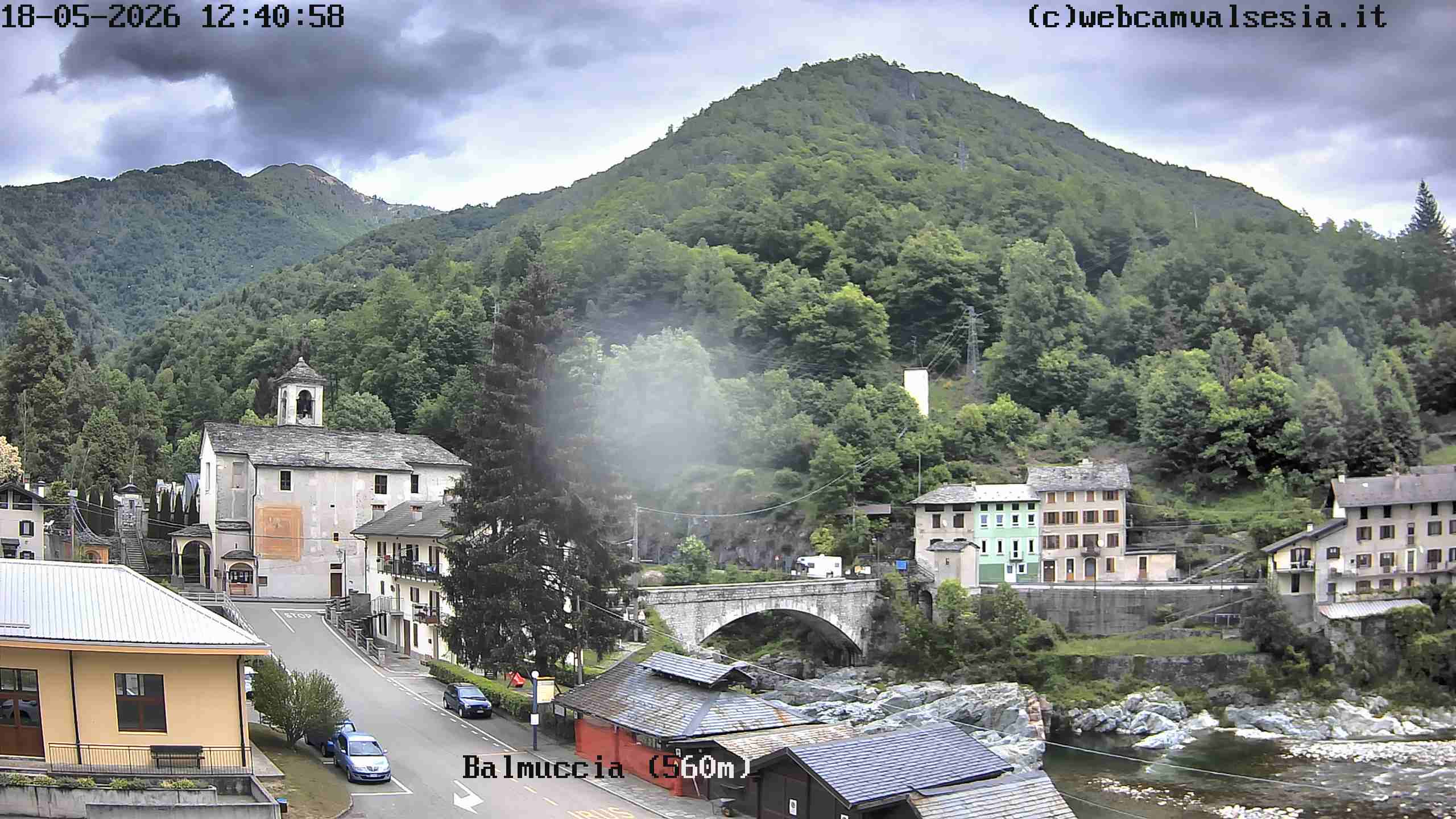 immagine della webcam nei dintorni di Borgosesia: webcam Balmuccia