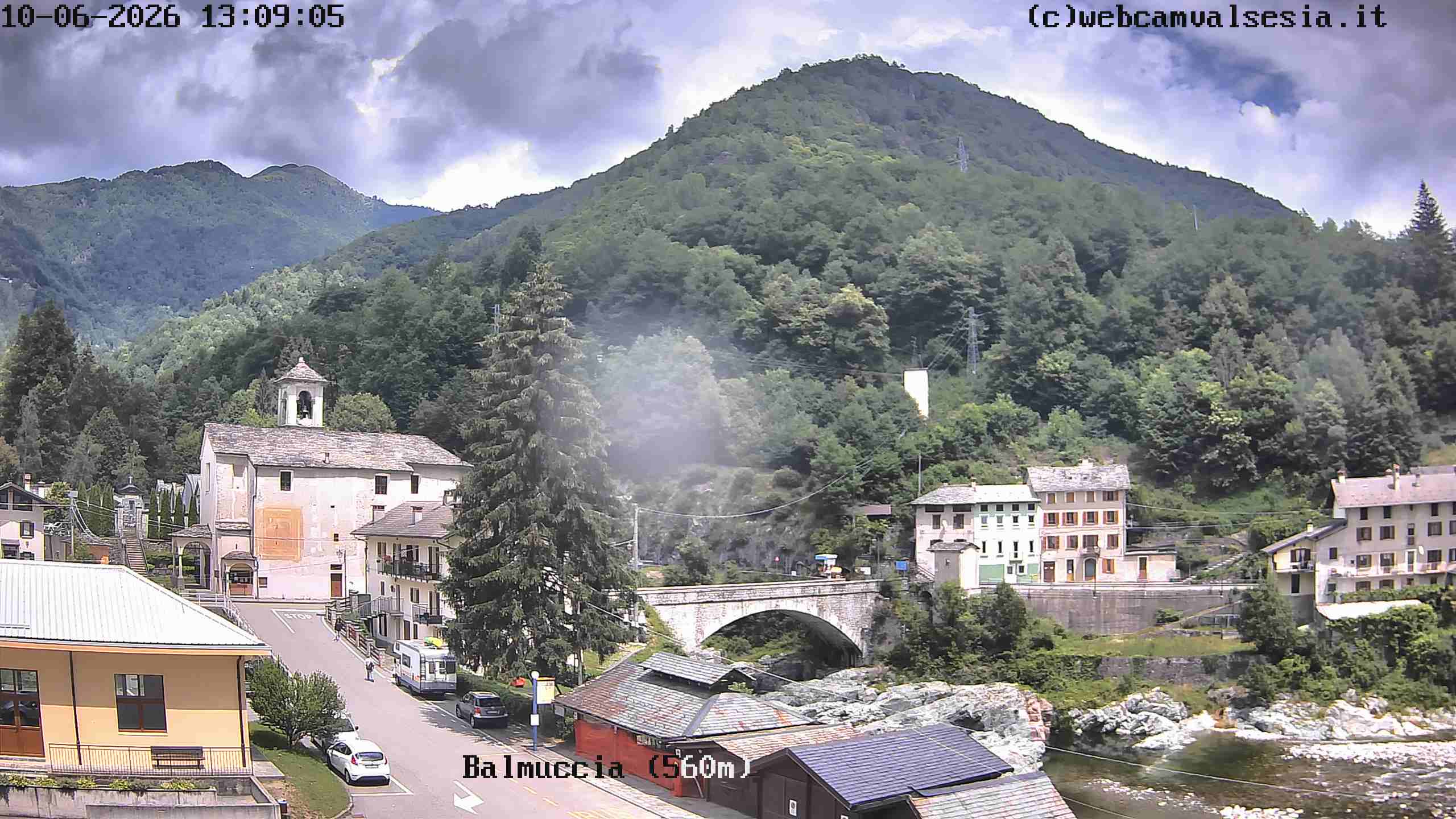 immagine della webcam nei dintorni di Varallo: webcam Balmuccia