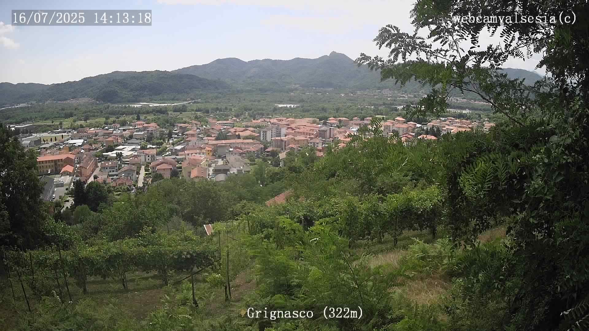 immagine della webcam nei dintorni di Borgomanero: webcam Grignasco