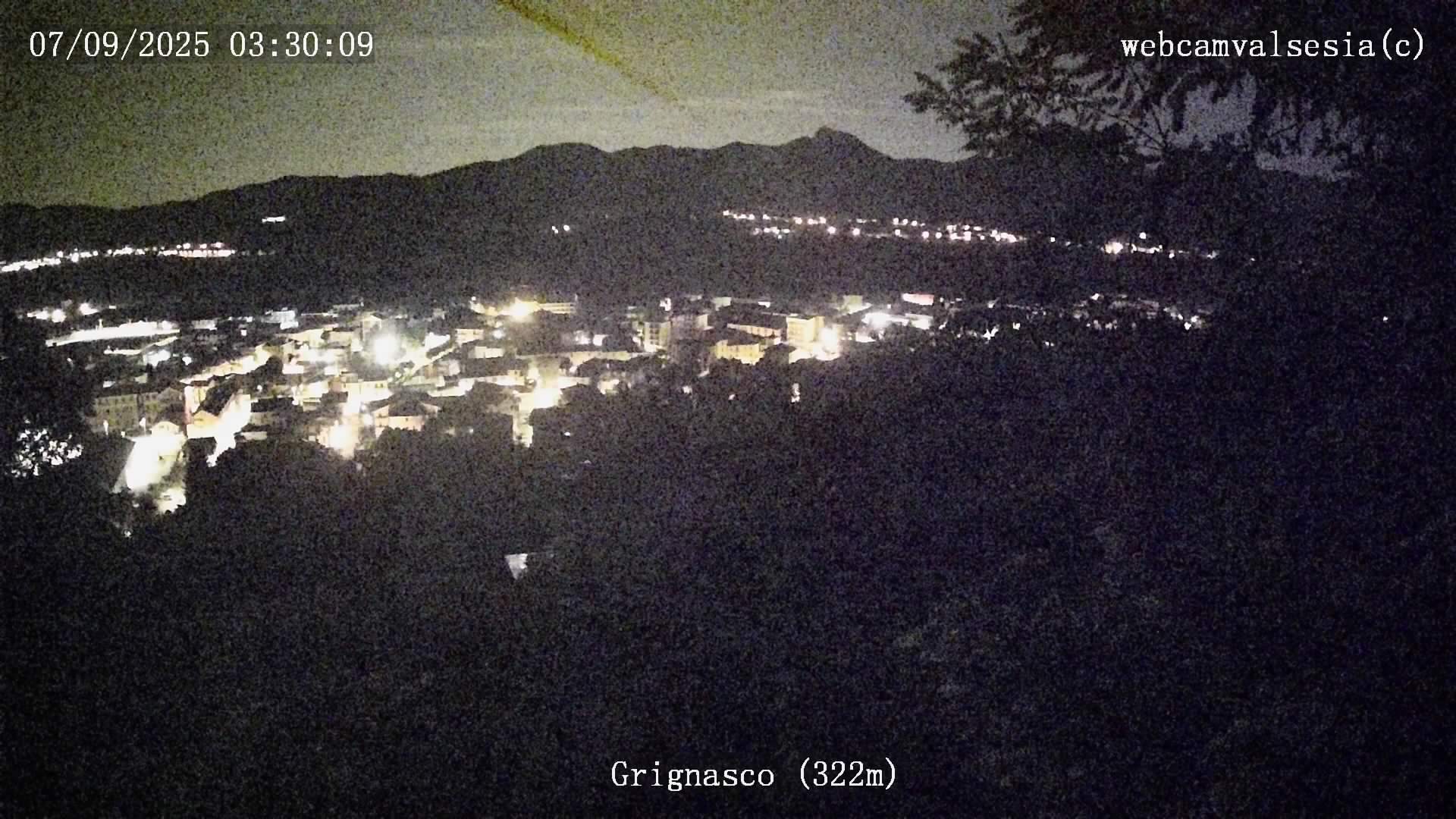 immagine della webcam nei dintorni di Madonna del Sasso: webcam Grignasco