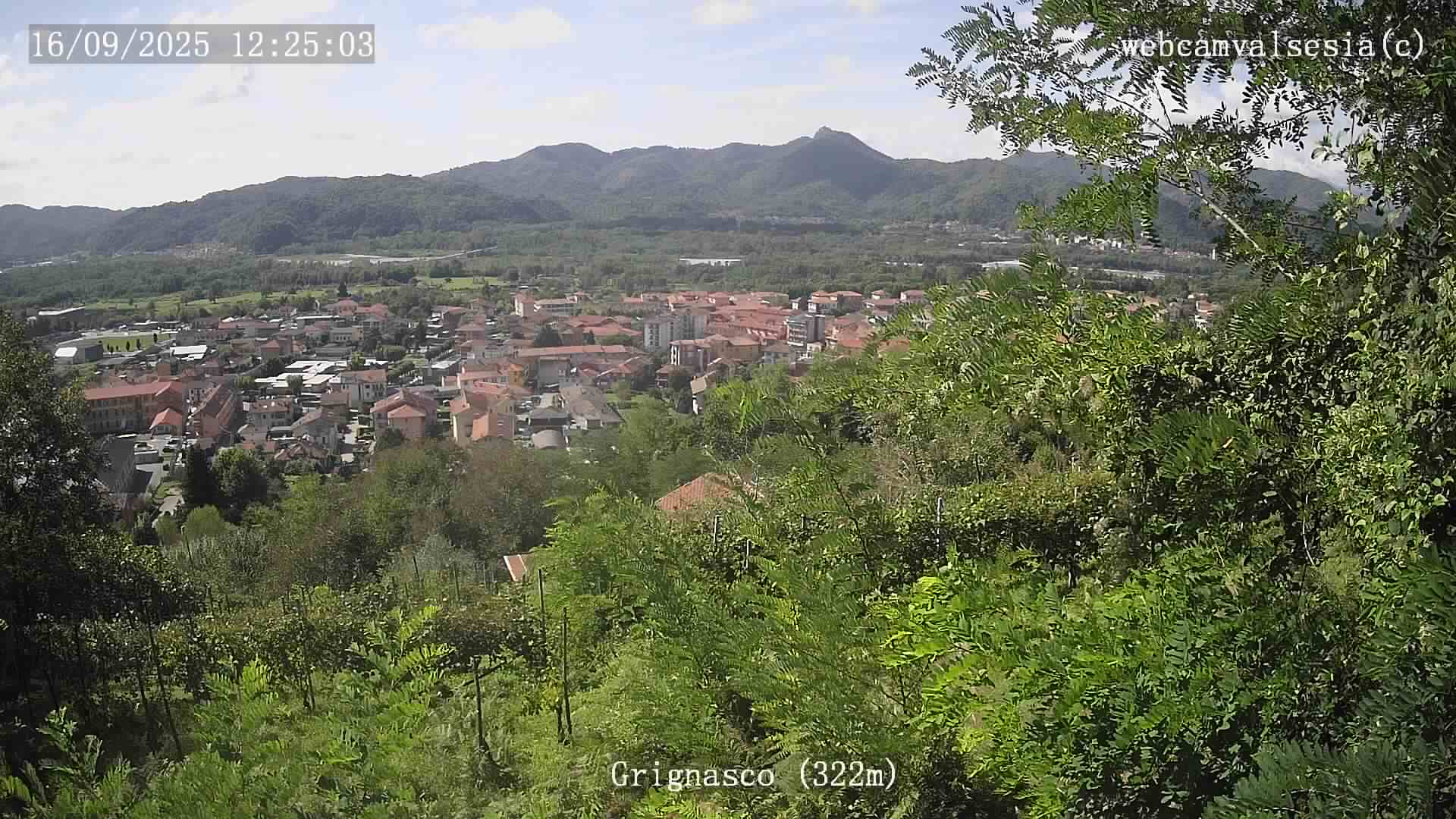 immagine della webcam nei dintorni di Vaprio d'Agogna: webcam Grignasco