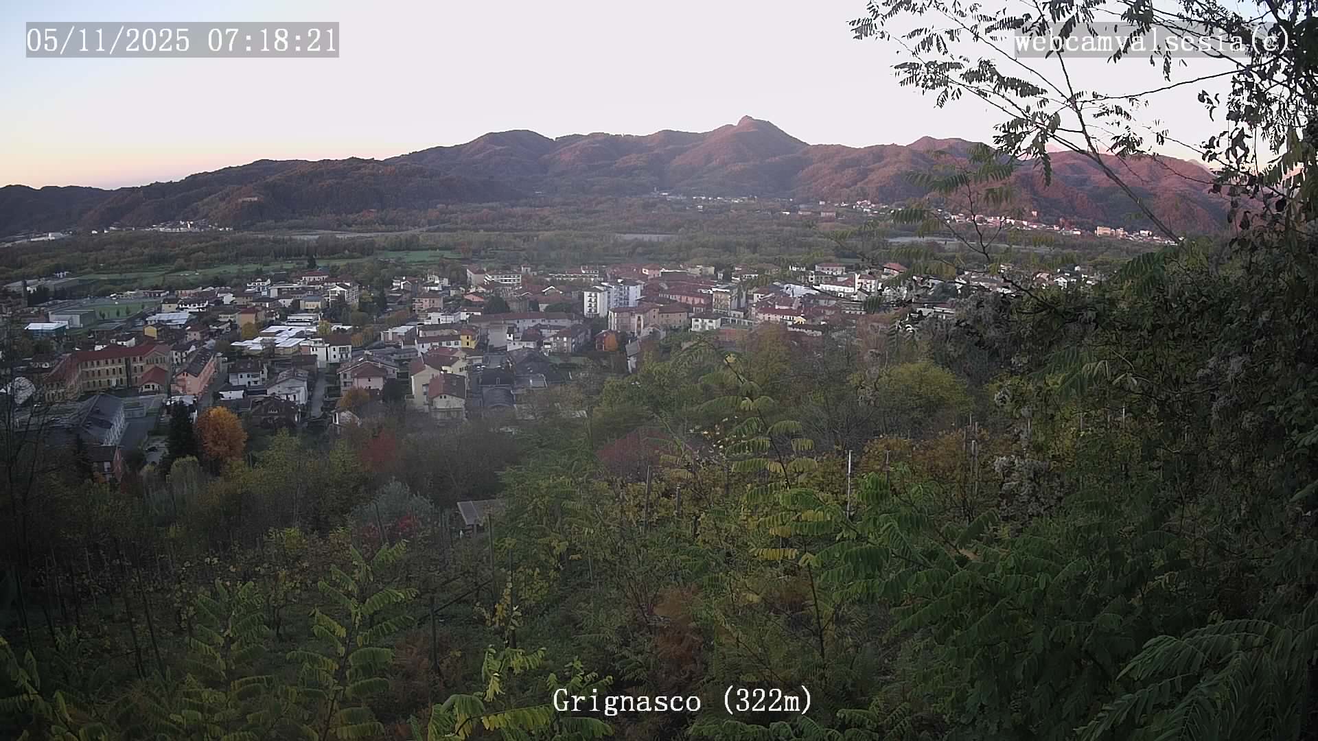 immagine della webcam nei dintorni di Briga Novarese: webcam Grignasco