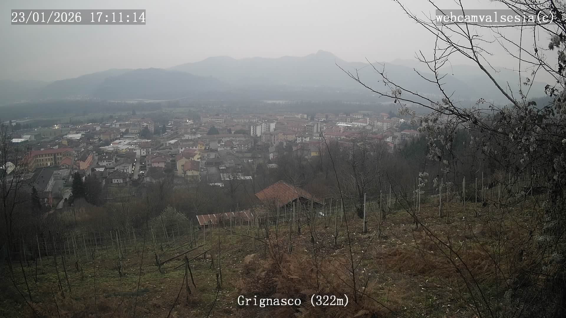 immagine della webcam nei dintorni di Borgomanero: webcam Grignasco