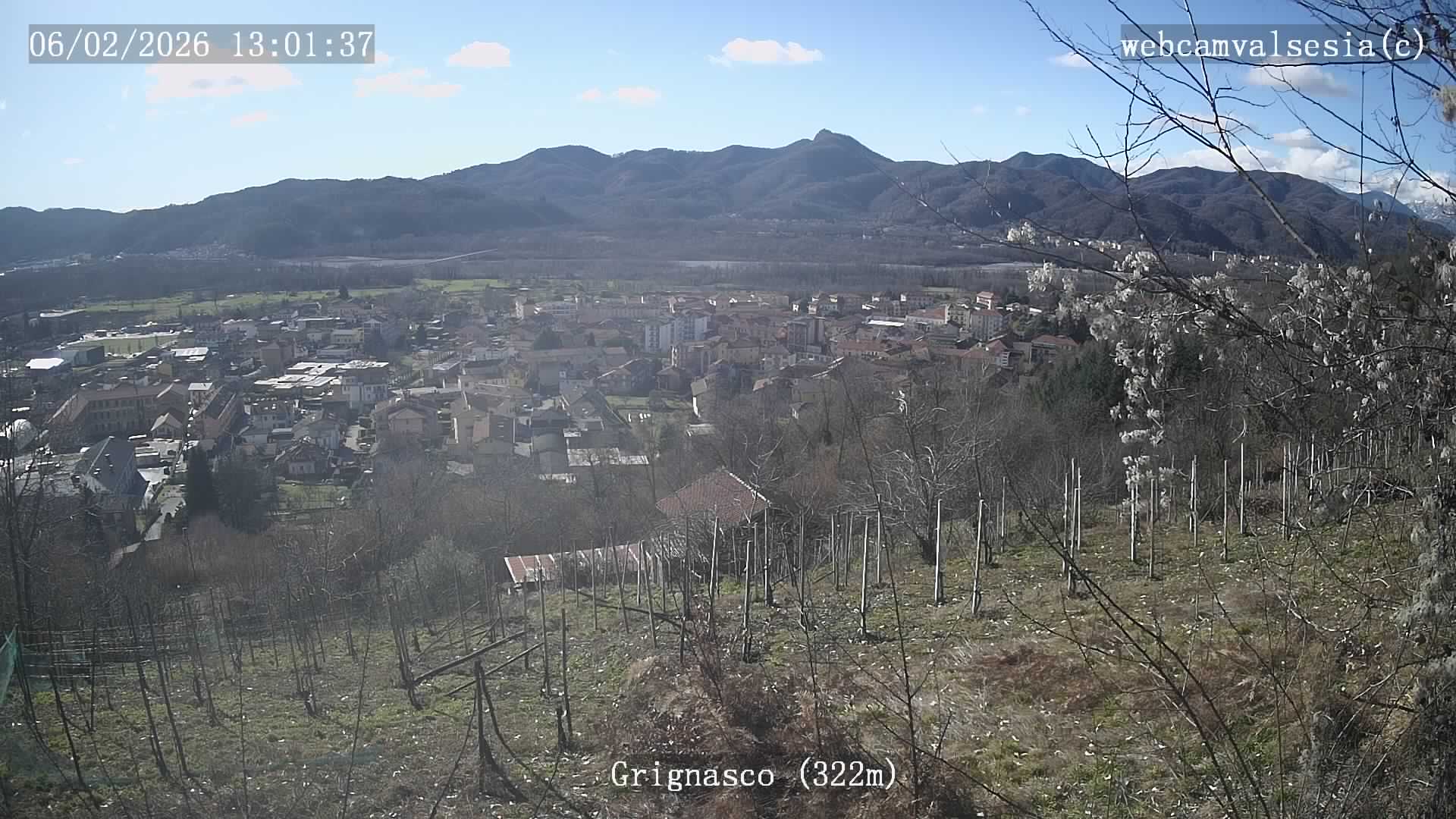 immagine della webcam nei dintorni di Lozzolo: webcam Grignasco