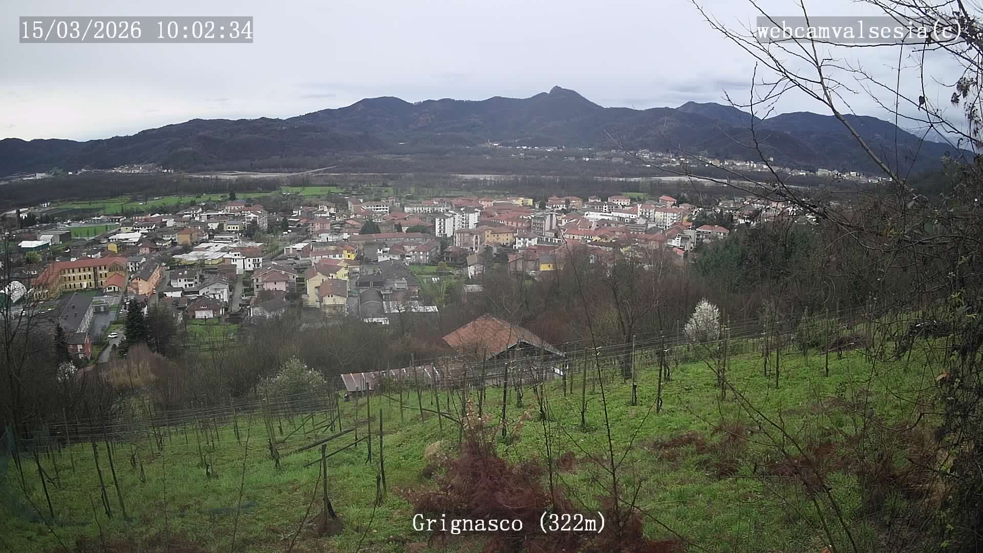 immagine della webcam nei dintorni di Madonna del Sasso: webcam Grignasco