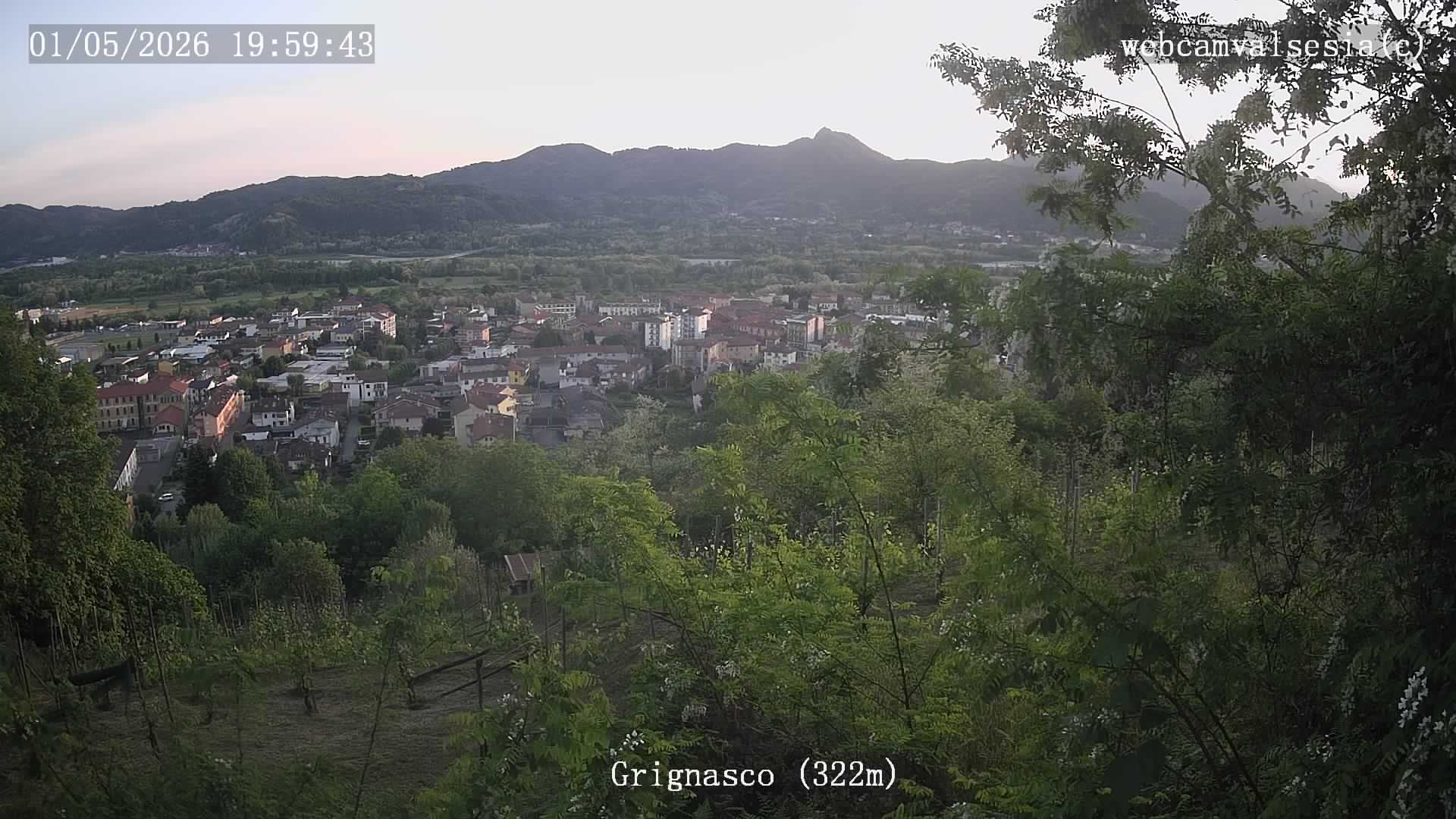 immagine della webcam nei dintorni di Comignago: webcam Grignasco