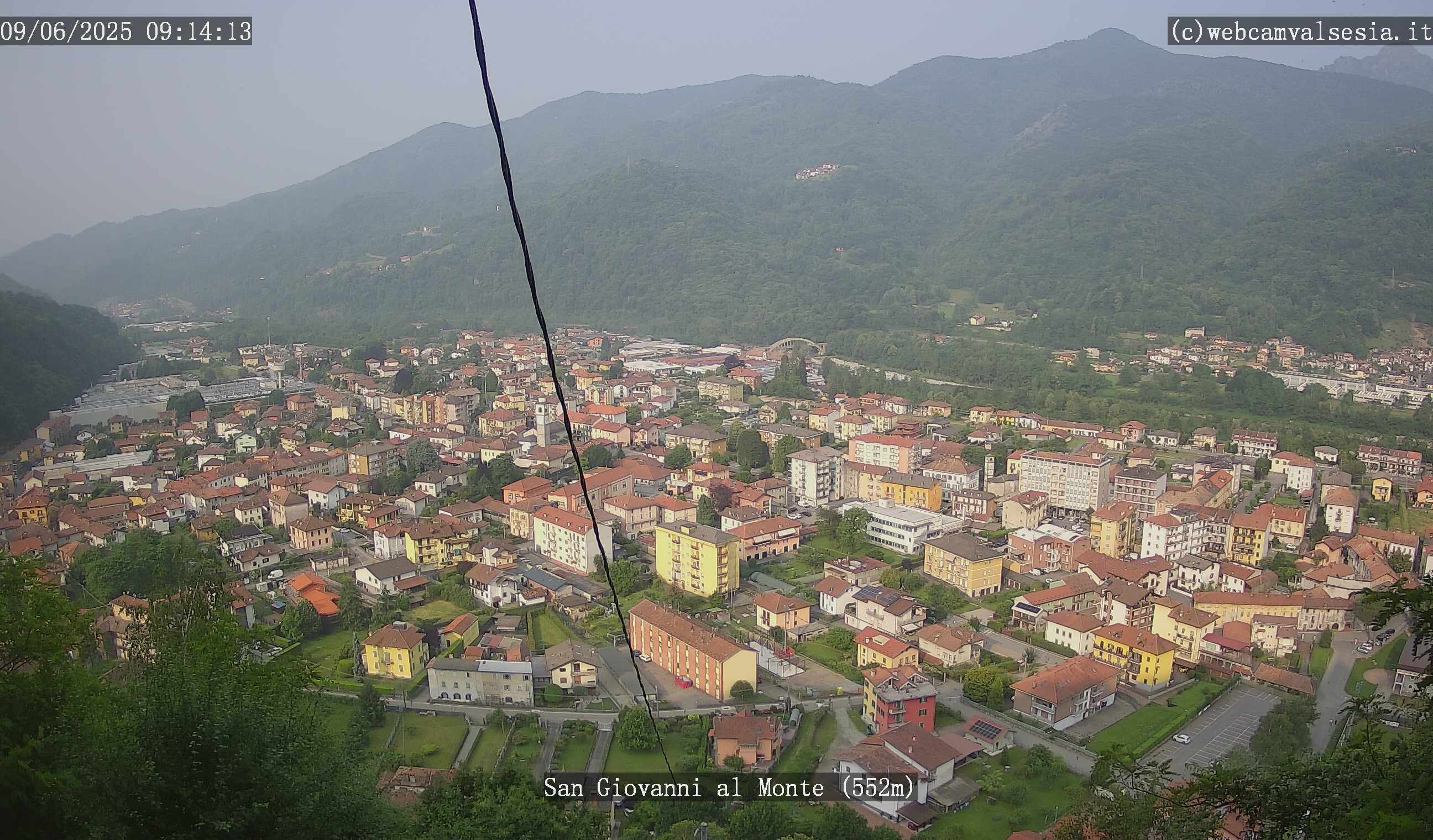 immagine della webcam nei dintorni di Madonna del Sasso: webcam Quarona
