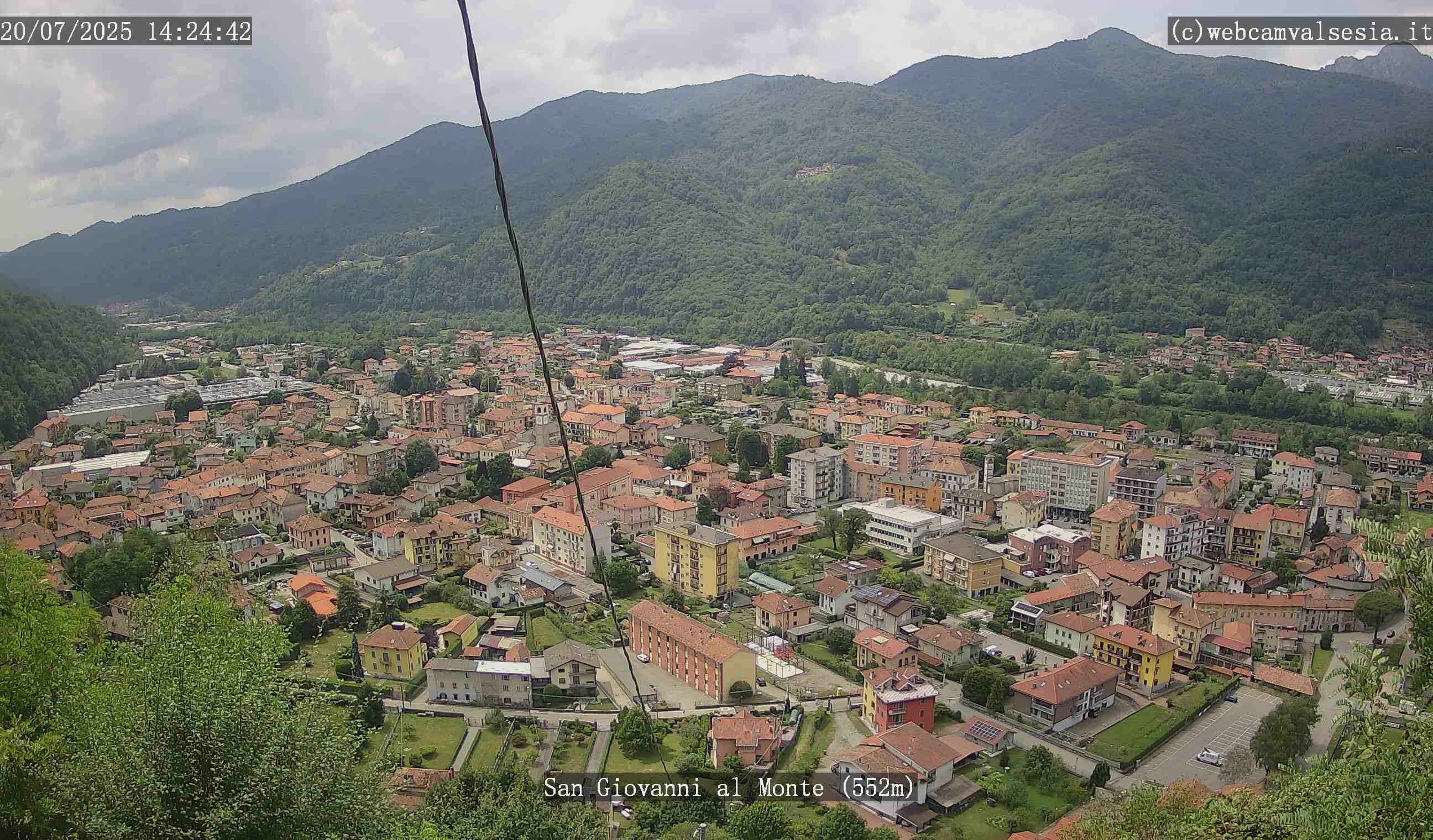 immagine della webcam nei dintorni di Trivero: webcam Quarona