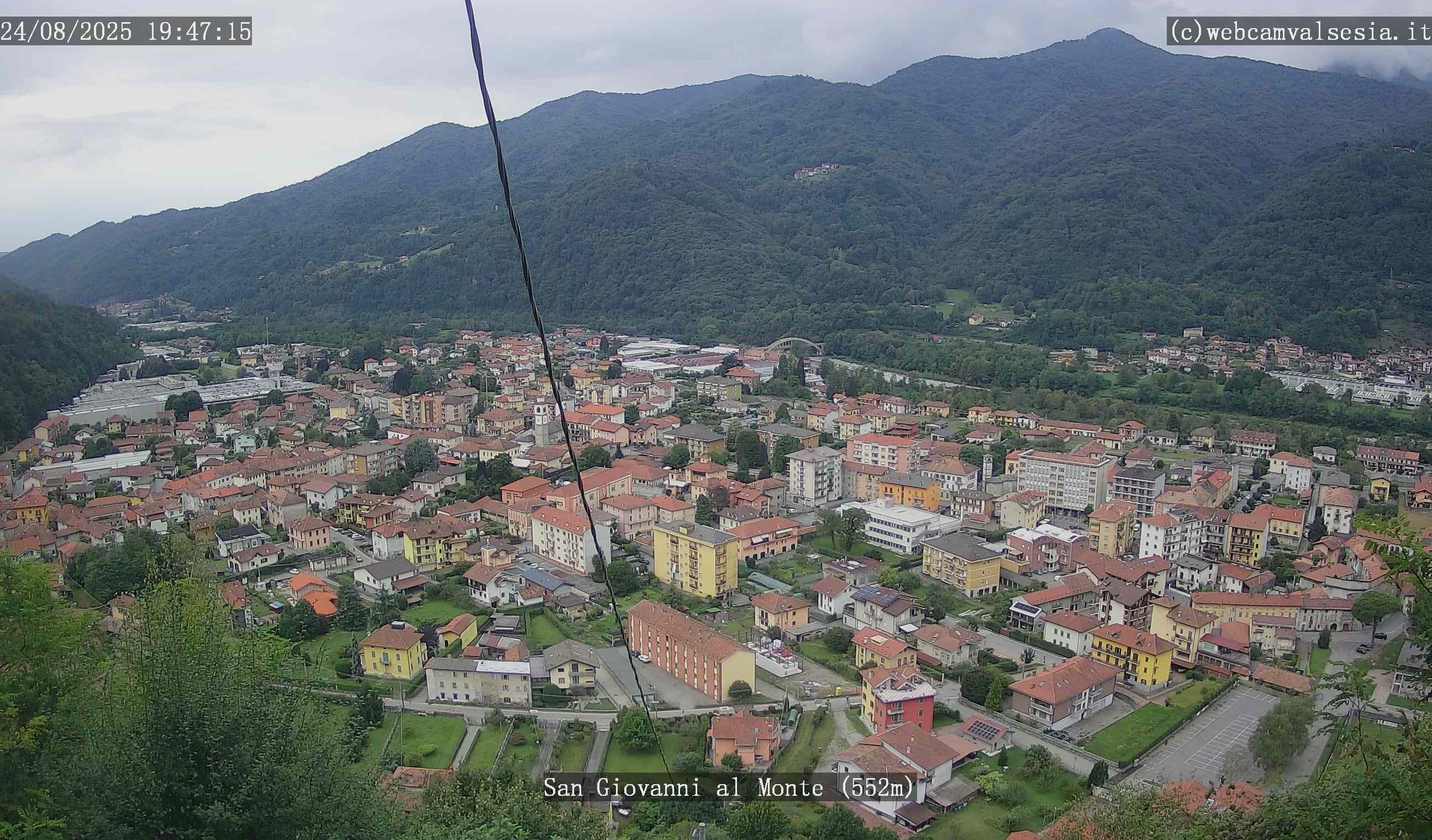 immagine della webcam nei dintorni di Alpe di Mera: webcam Quarona
