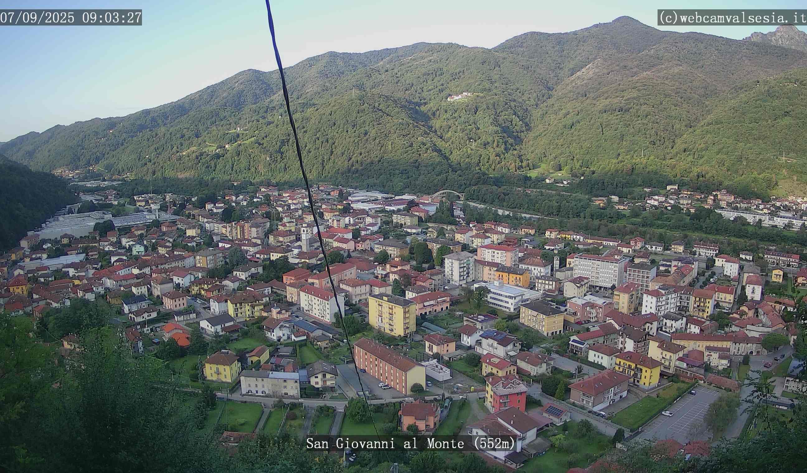 immagine della webcam nei dintorni di Trivero: webcam Quarona