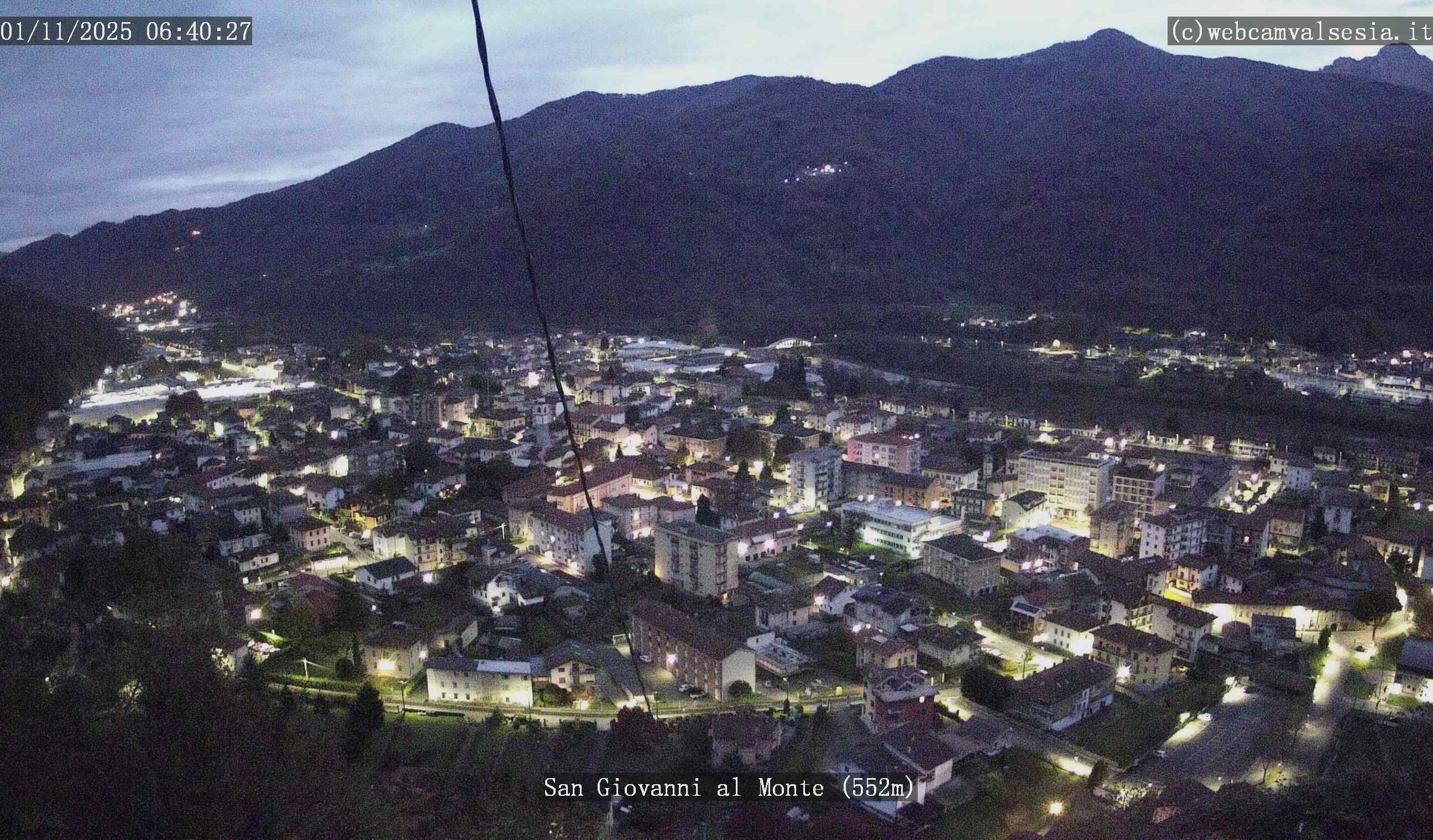 immagine della webcam nei dintorni di Pella: webcam Quarona