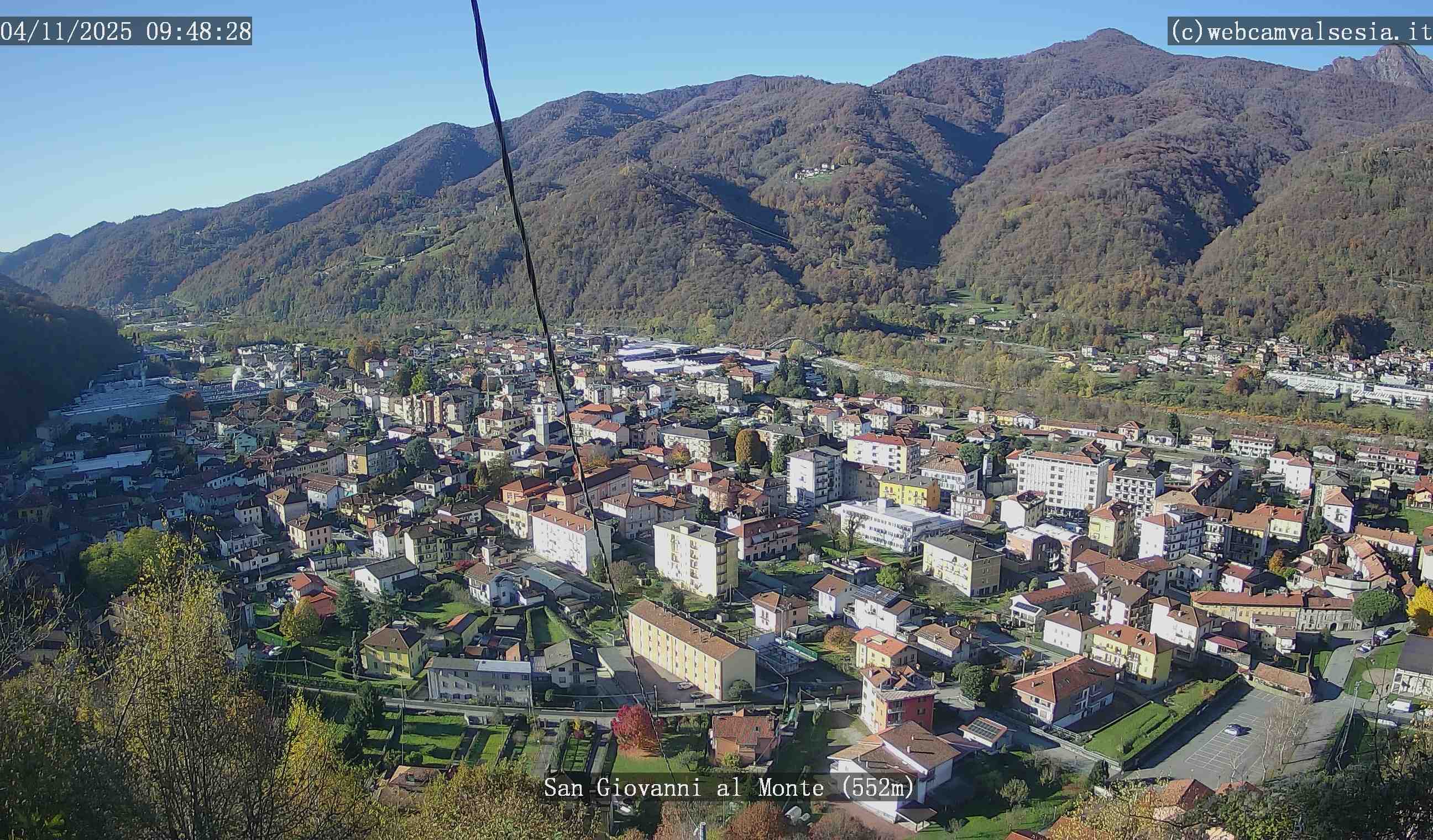 immagine della webcam nei dintorni di Madonna del Sasso: webcam Quarona