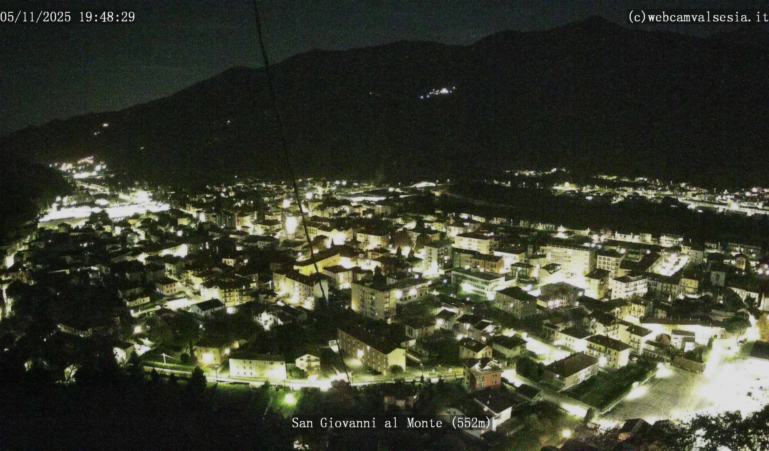 immagine della webcam nei dintorni di Cavaglio d'Agogna: webcam Quarona