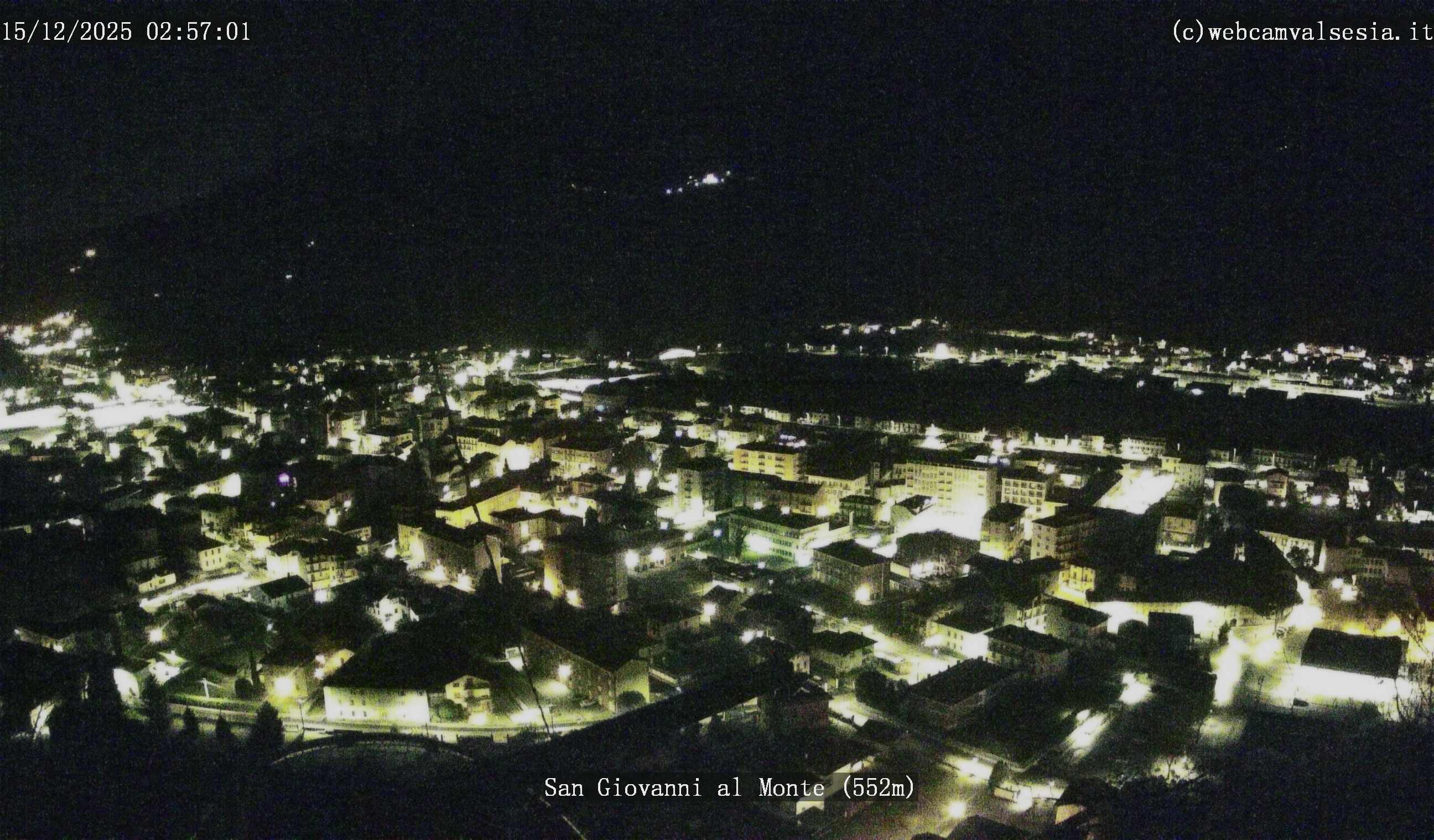 immagine della webcam nei dintorni di Alpe di Mera: webcam Quarona