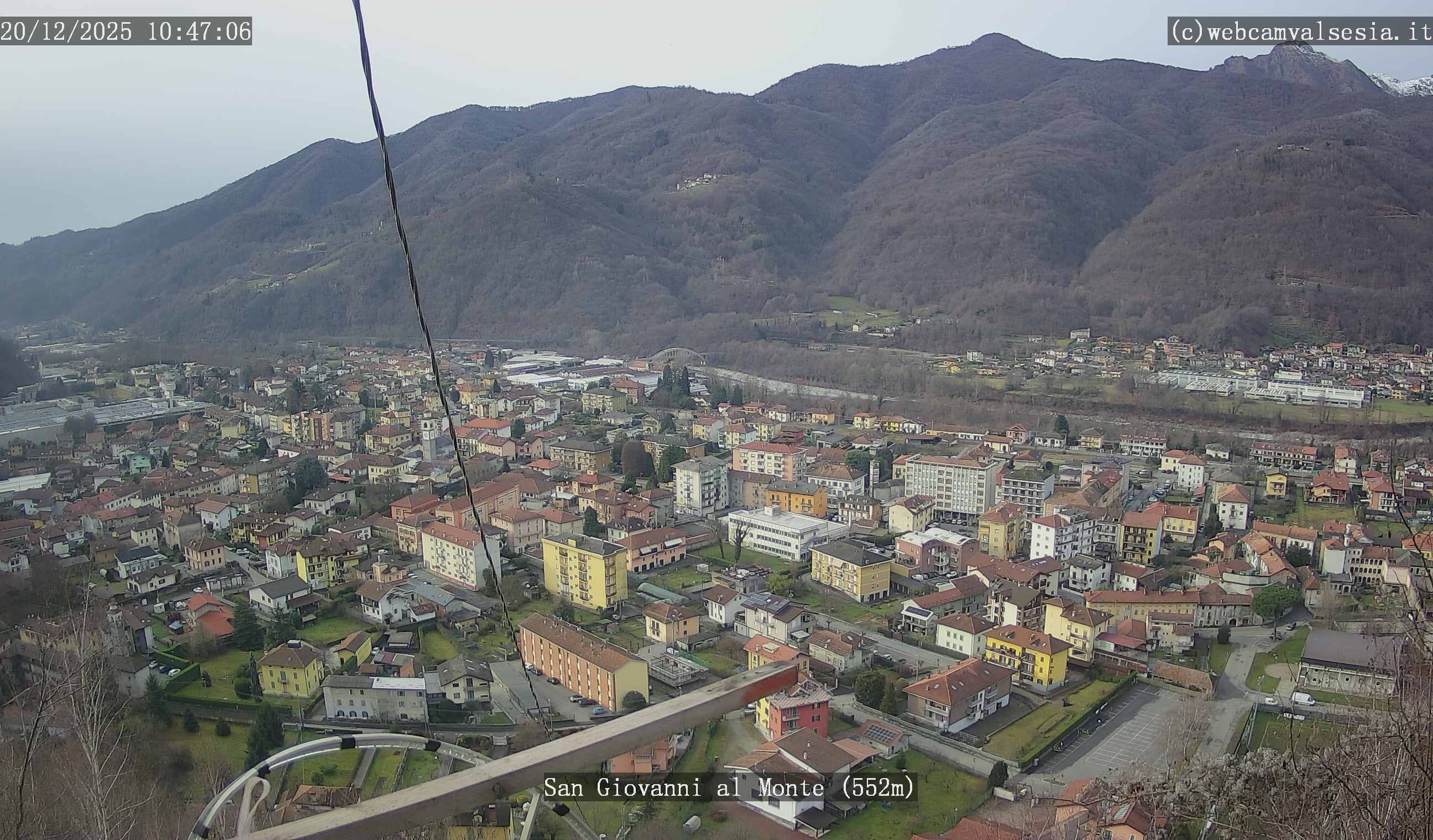 immagine della webcam nei dintorni di Alpe di Mera: webcam Quarona