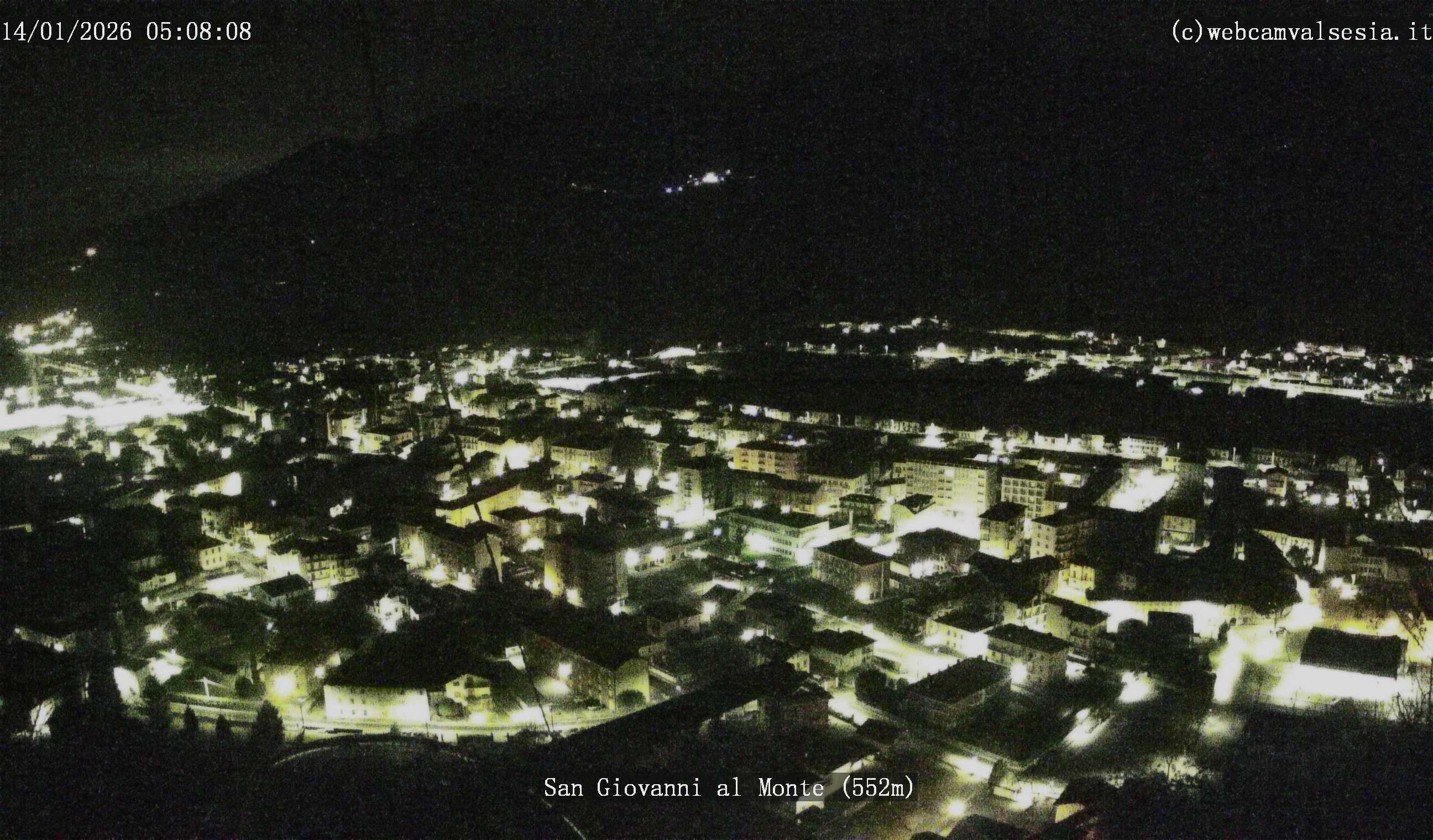 immagine della webcam nei dintorni di Varallo: webcam Quarona