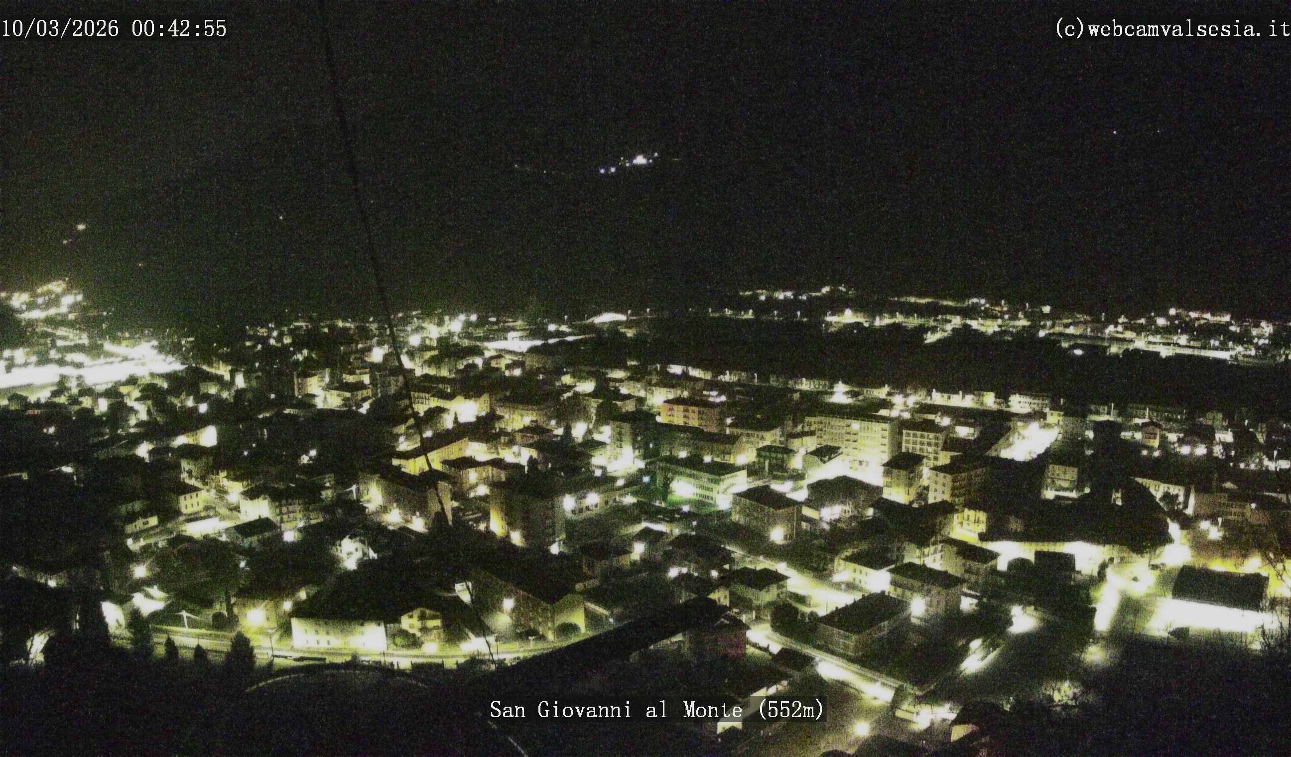 immagine della webcam nei dintorni di Madonna del Sasso: webcam Quarona