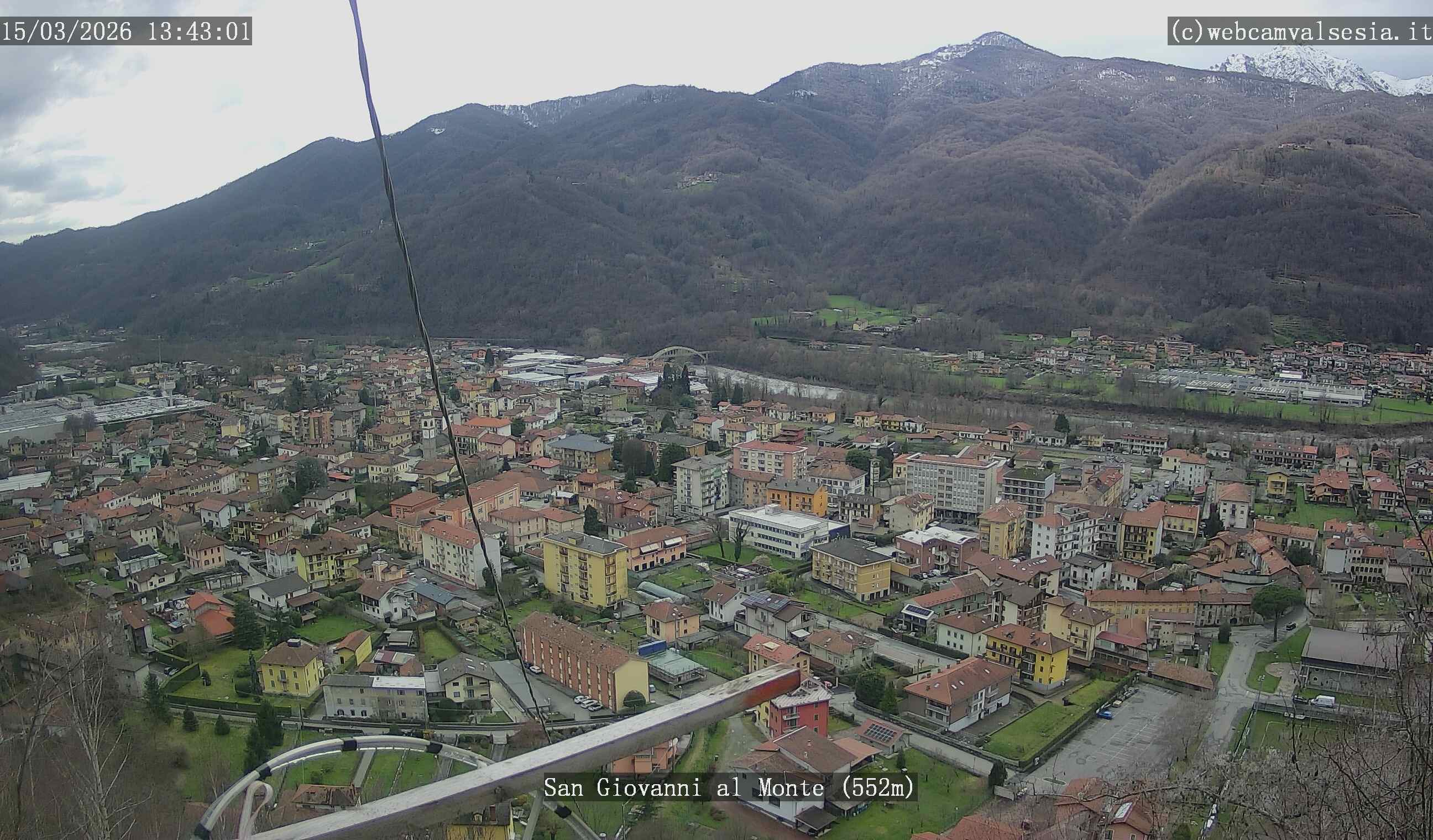 immagine della webcam nei dintorni di Bielmonte: webcam Quarona
