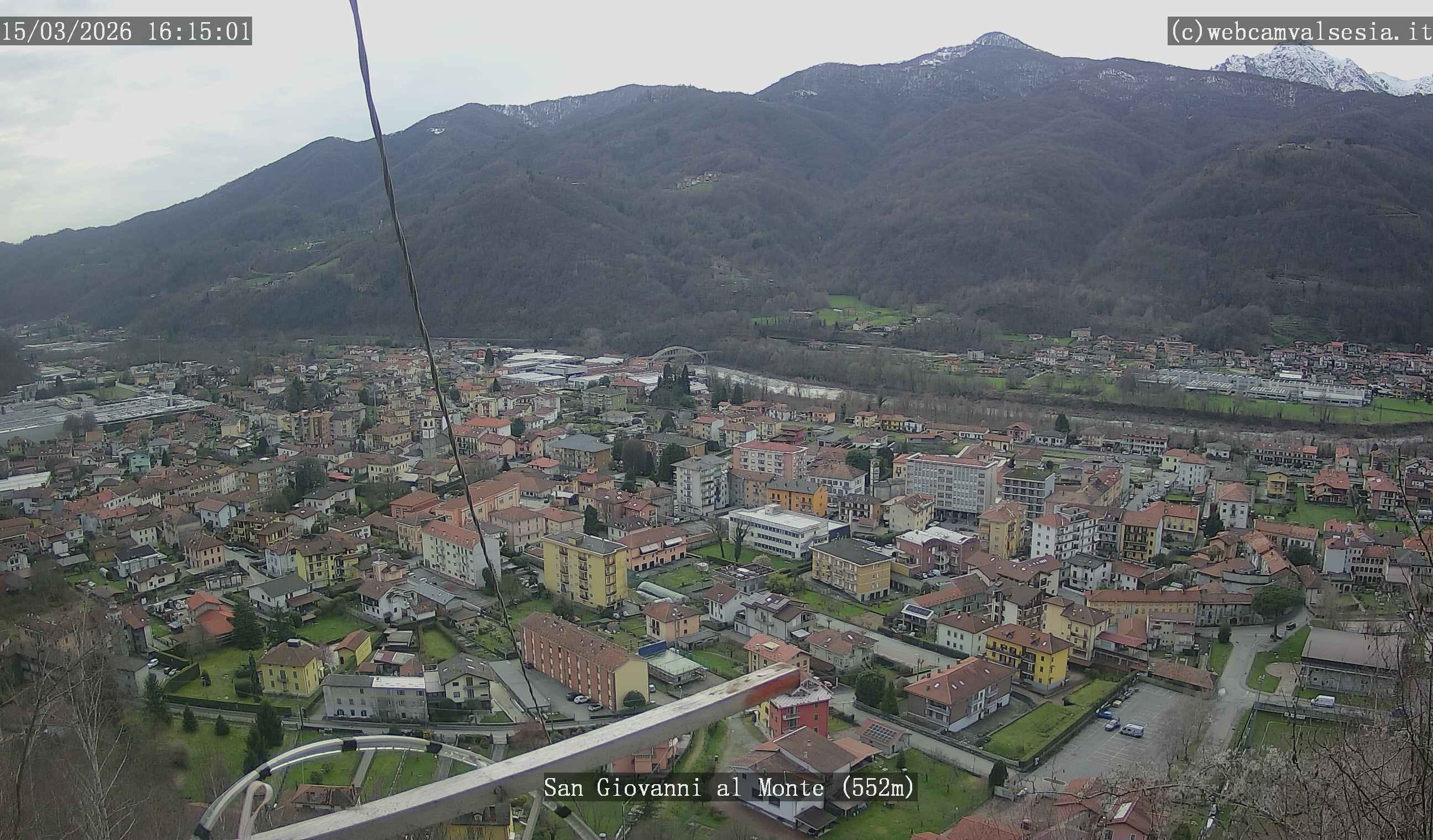 immagine della webcam nei dintorni di Borgomanero: webcam Quarona