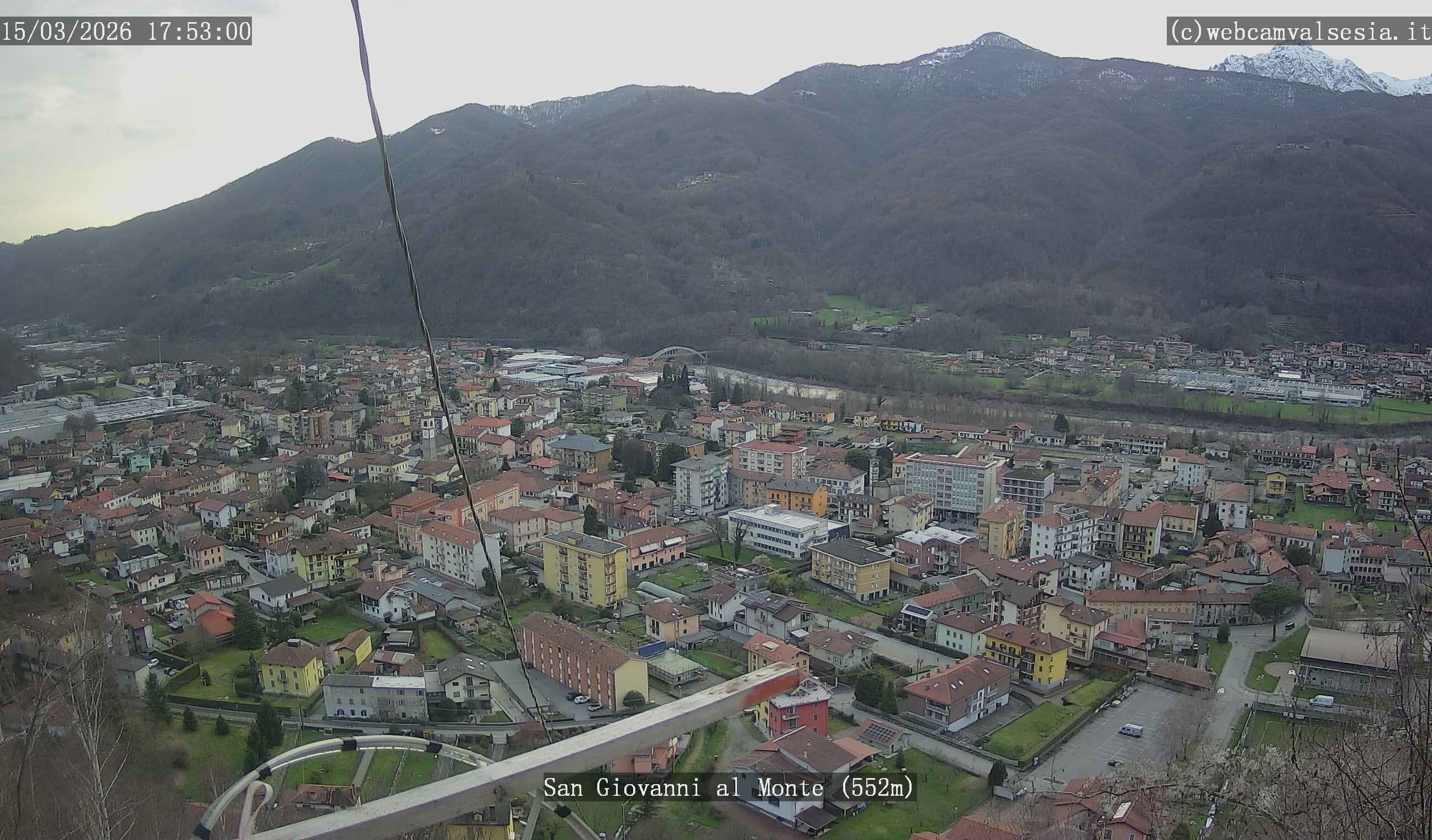 immagine della webcam nei dintorni di Orta San Giulio: webcam Quarona