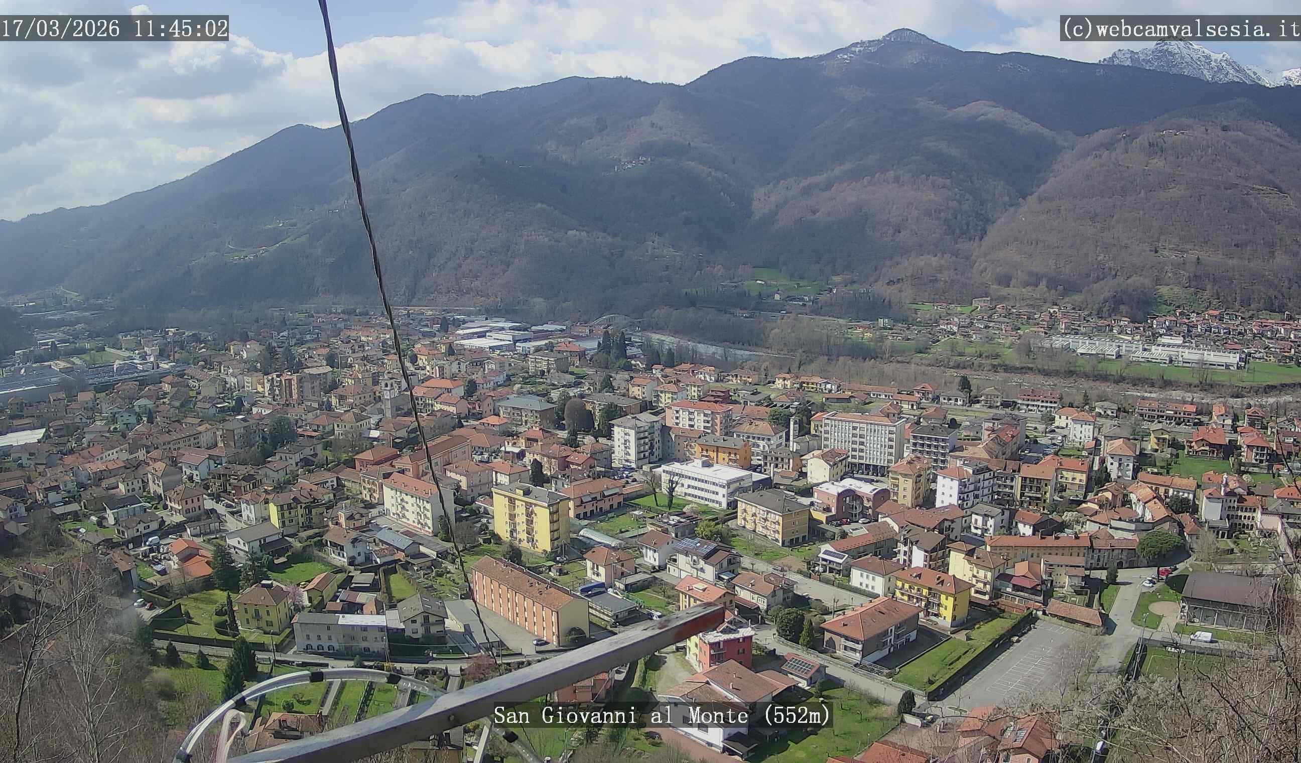 immagine della webcam nei dintorni di Cavaglio d'Agogna: webcam Quarona