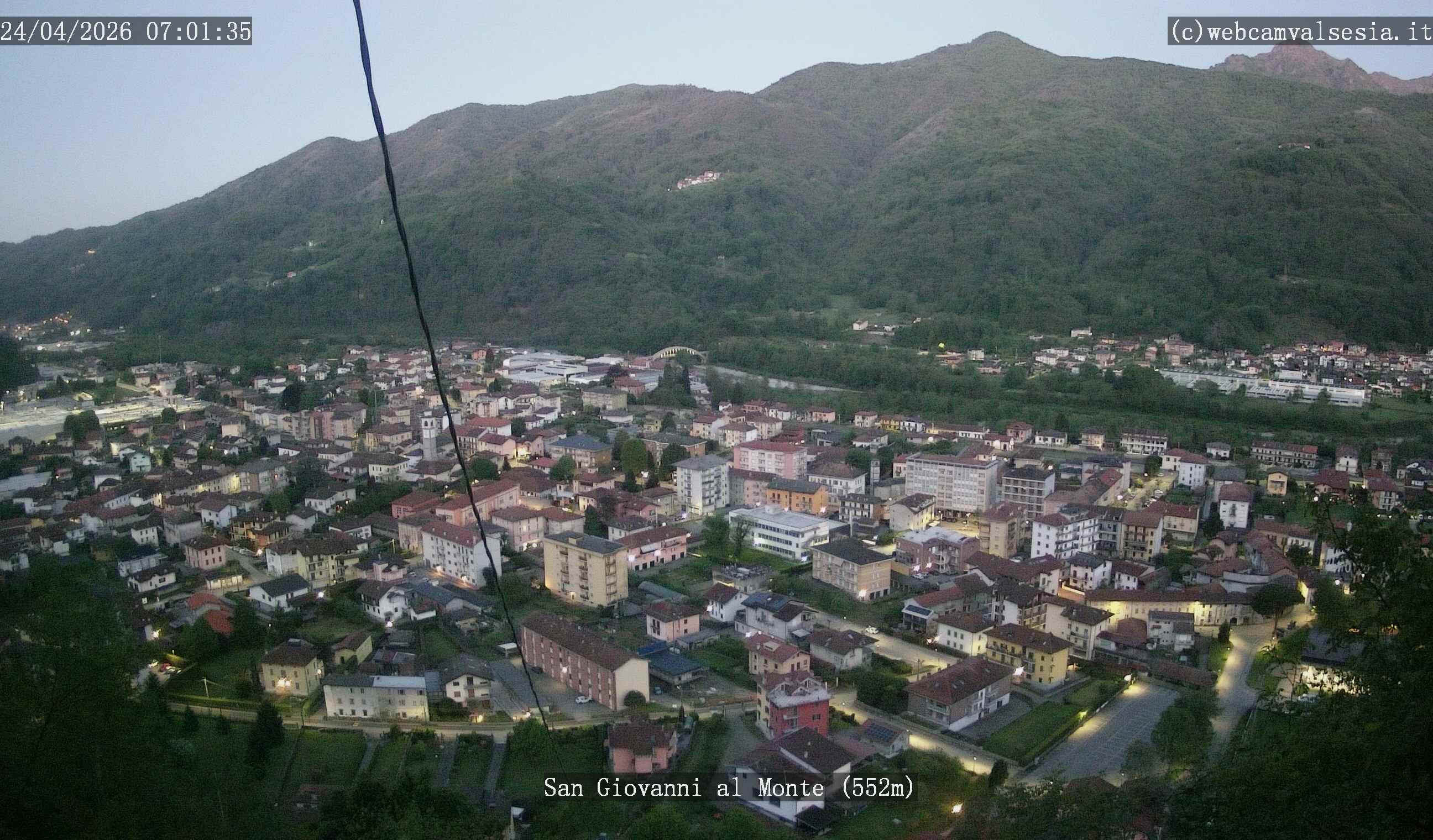 immagine della webcam nei dintorni di Briga Novarese: webcam Quarona