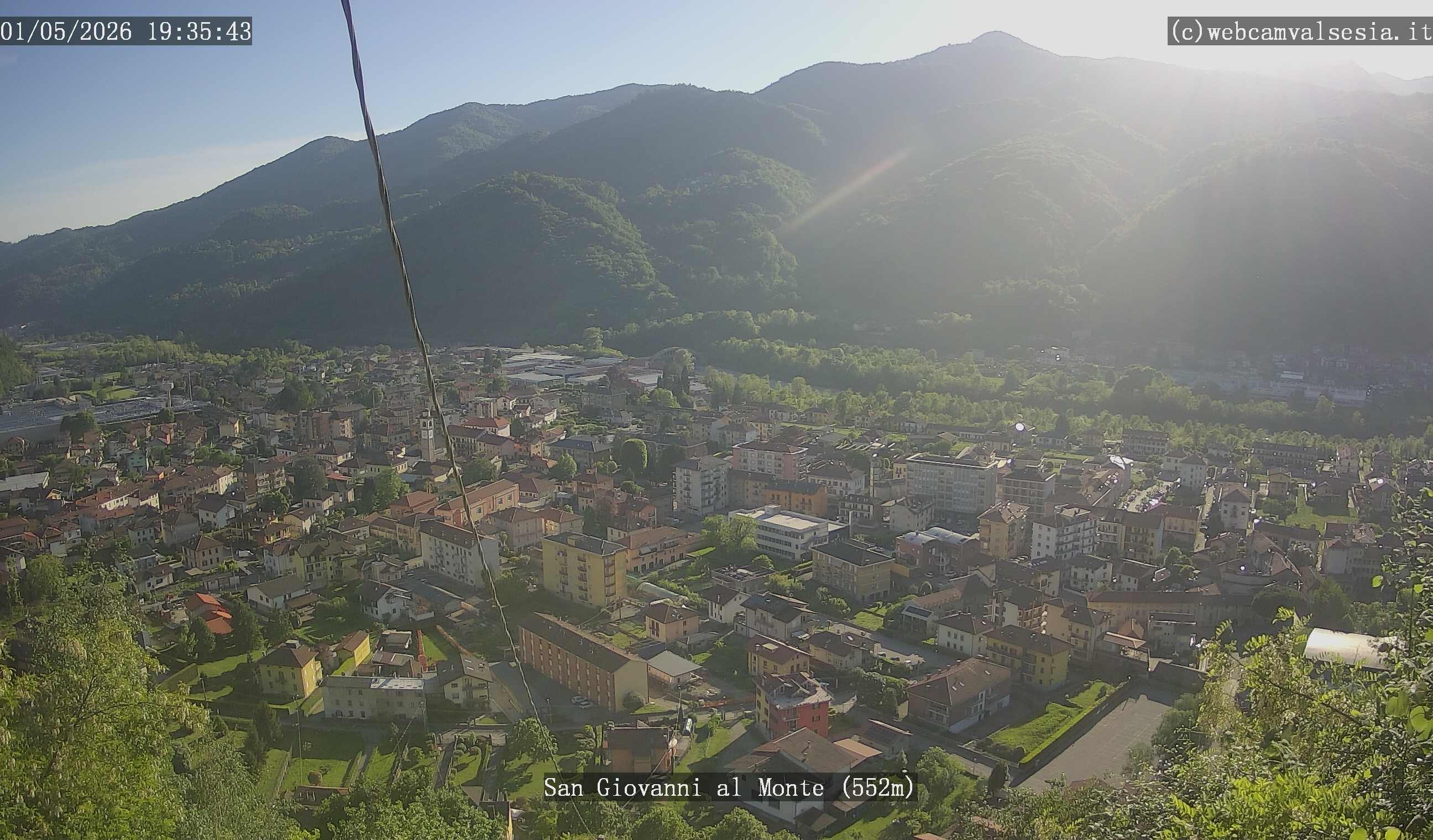 immagine della webcam nei dintorni di Bielmonte: webcam Quarona