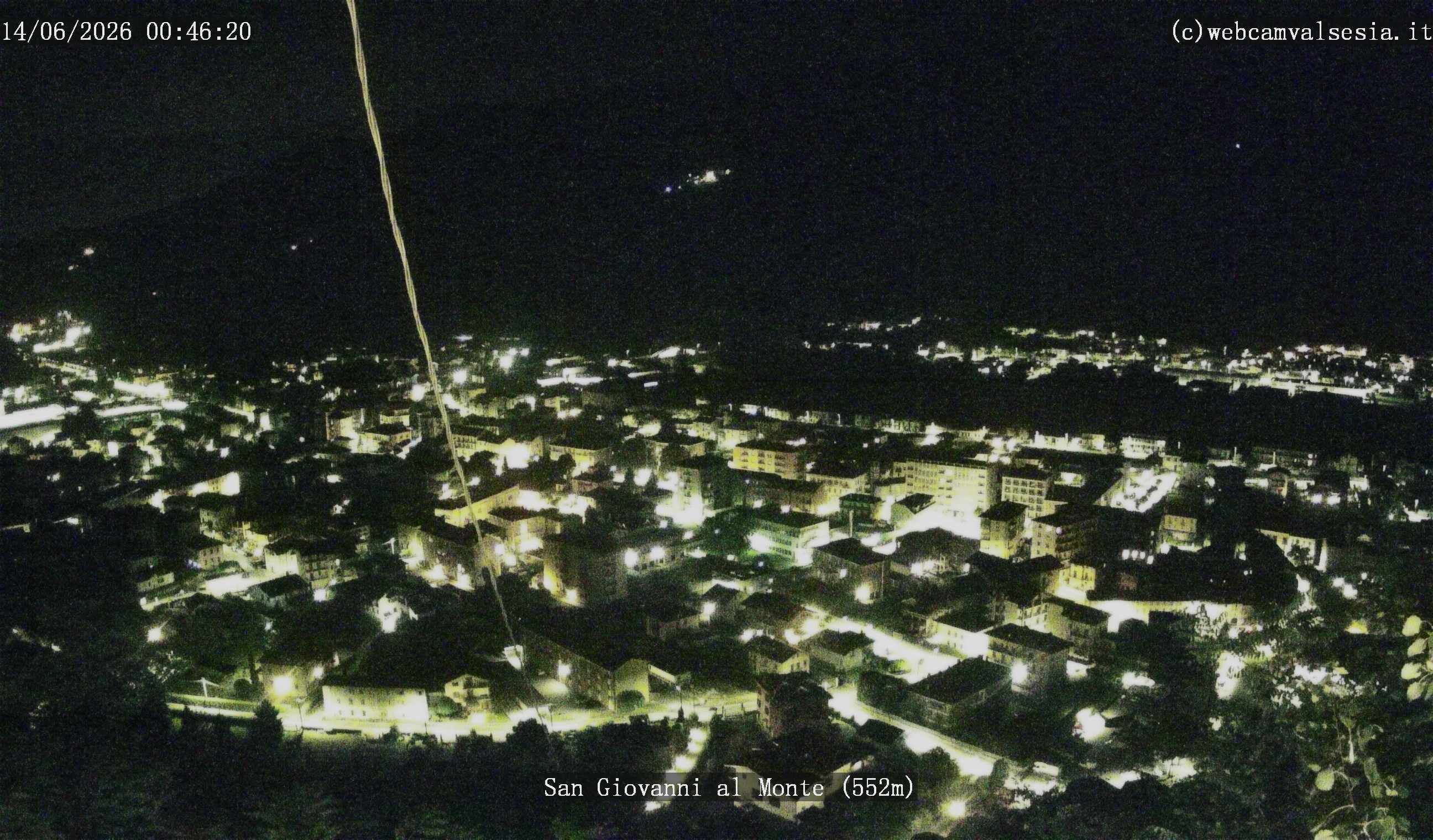 immagine della webcam nei dintorni di Pella: webcam Quarona