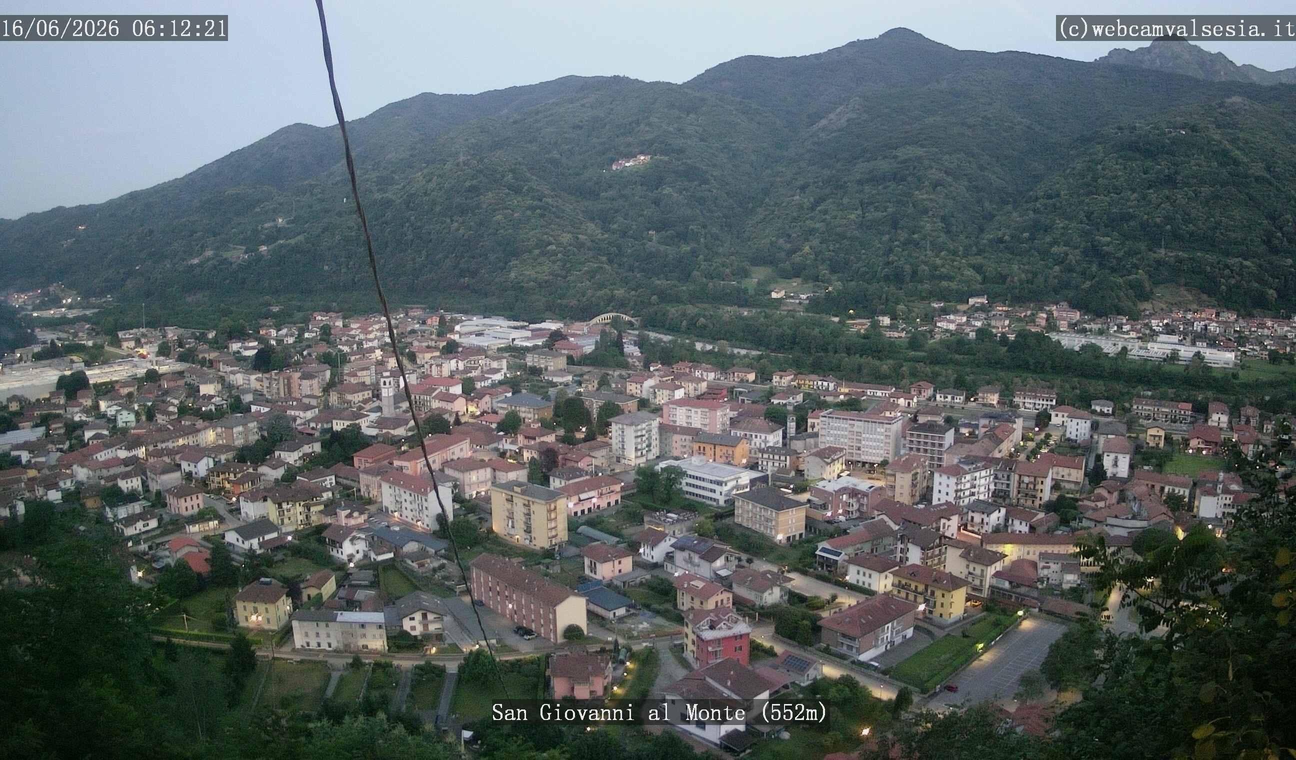 immagine della webcam nei dintorni di Bielmonte: webcam Quarona