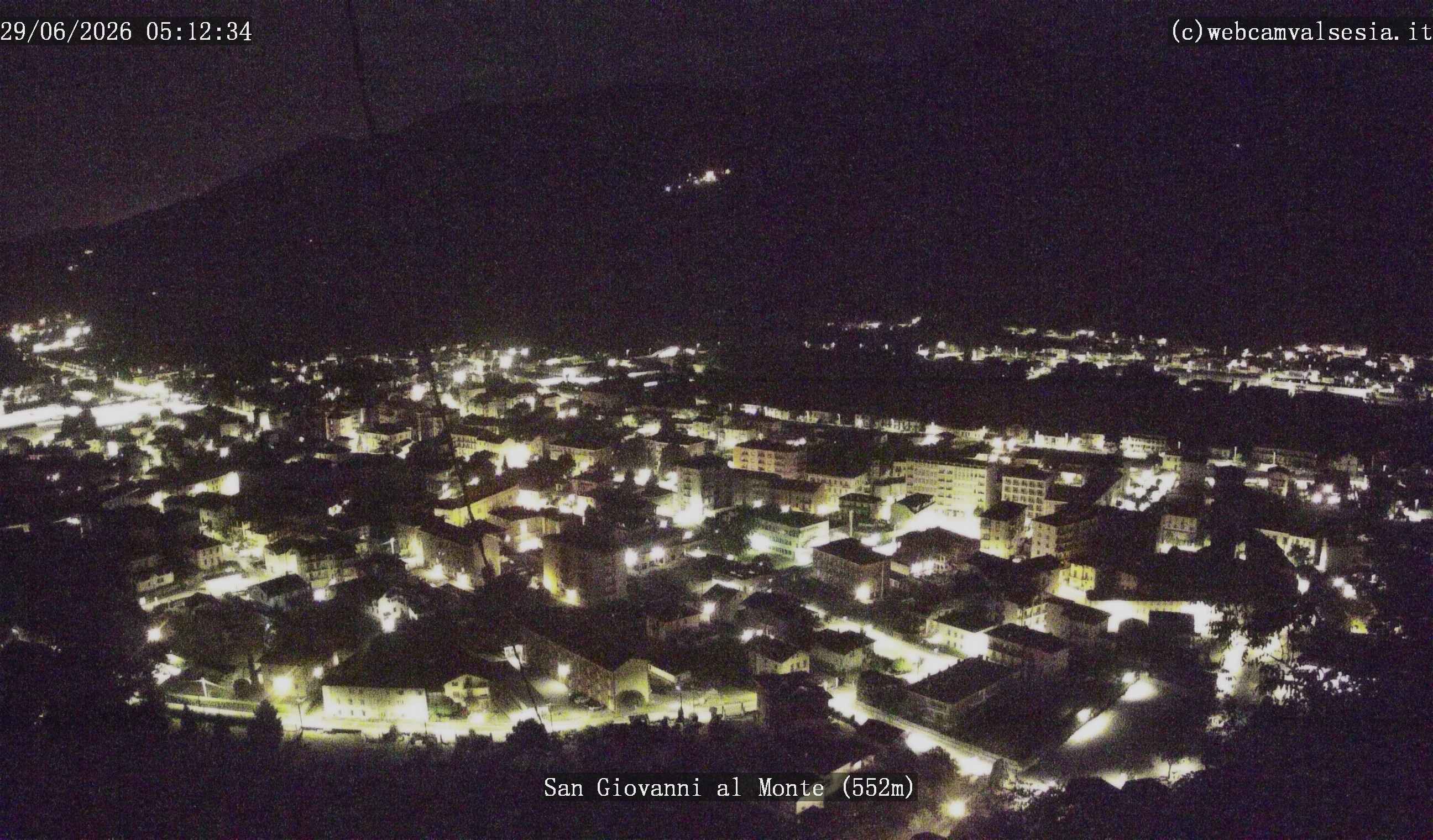 immagine della webcam nei dintorni di Orta San Giulio: webcam Quarona