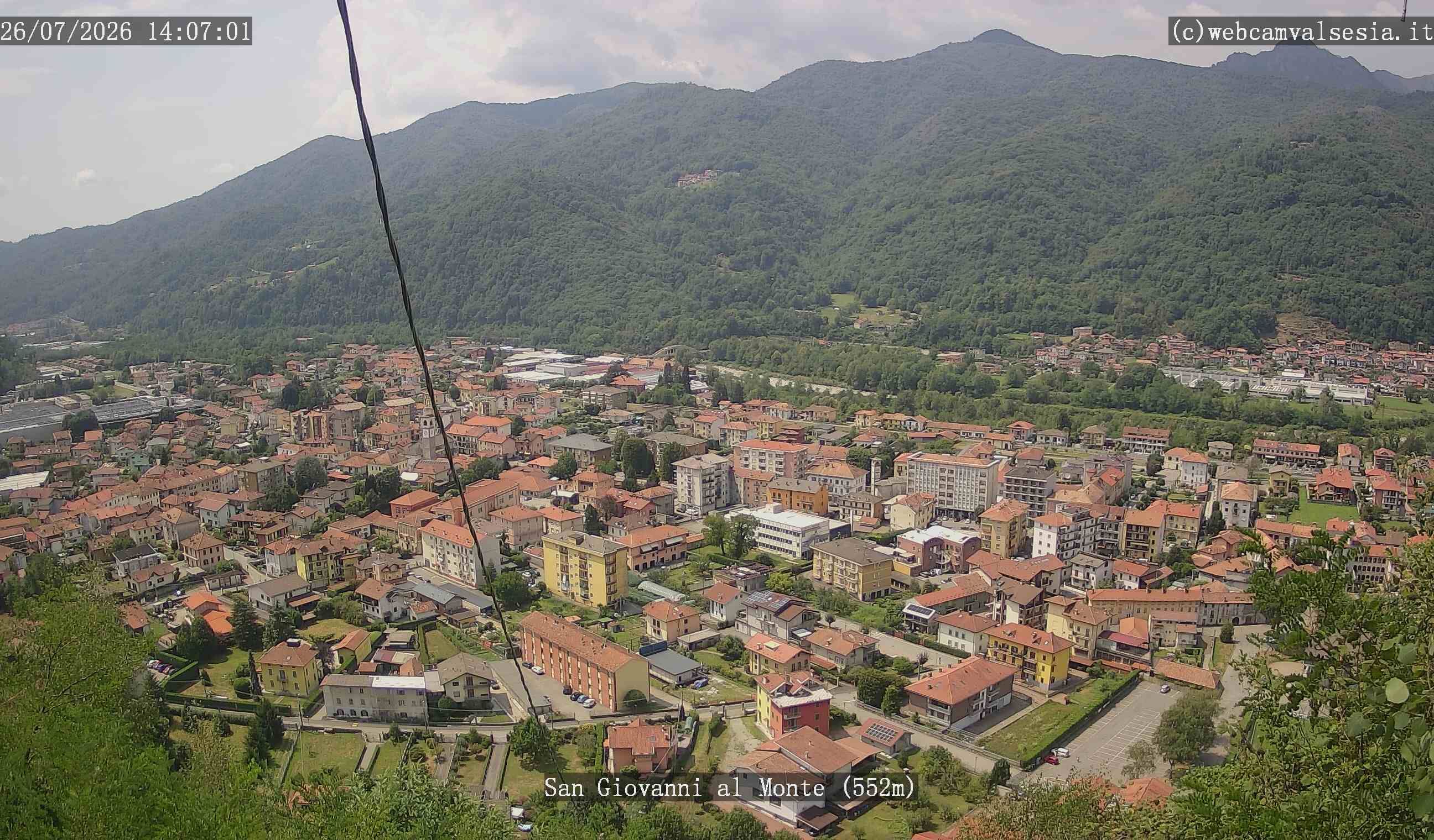immagine della webcam nei dintorni di Varallo: webcam Quarona