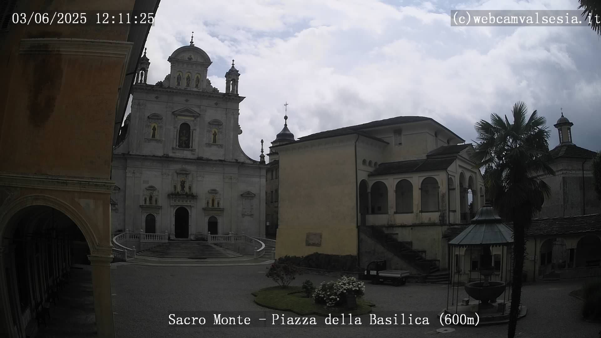 immagine della webcam nei dintorni di Pettenasco: webcam Varallo