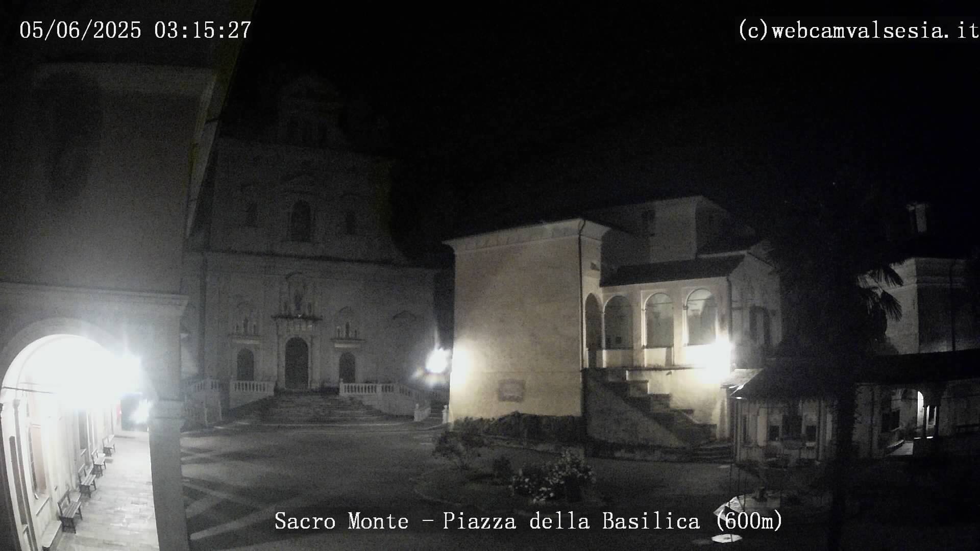 immagine della webcam nei dintorni di Grignasco: webcam Varallo