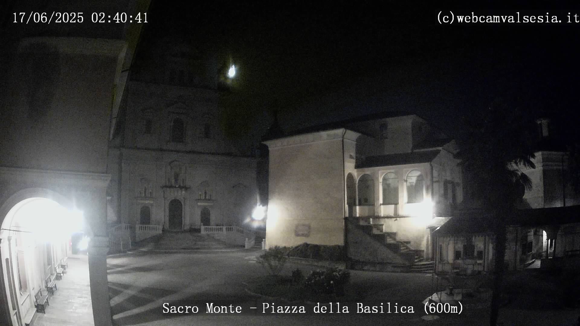 immagine della webcam nei dintorni di Scopa: webcam Varallo